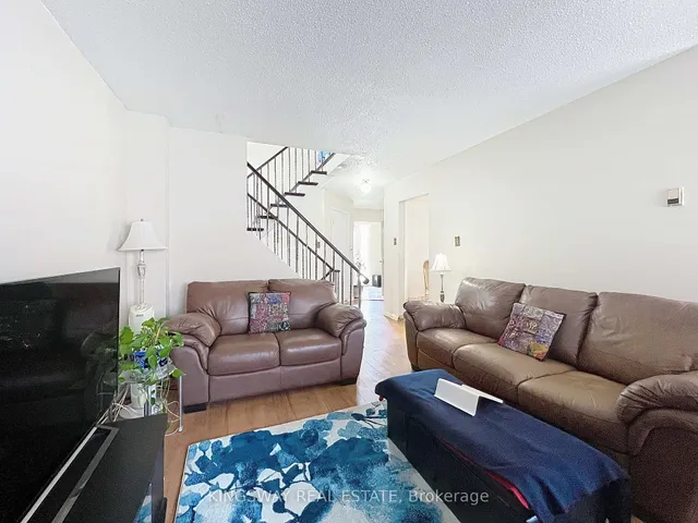 Additional property image - 55 Copperwood Sq