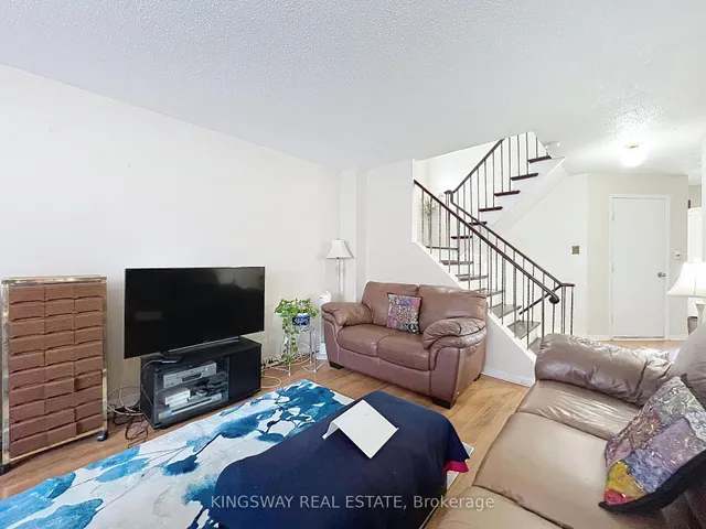 Additional property image - 55 Copperwood Sq