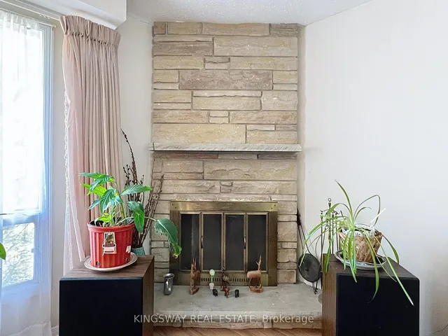 Additional property image - 55 Copperwood Sq