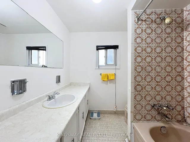 Additional property image - 55 Copperwood Sq