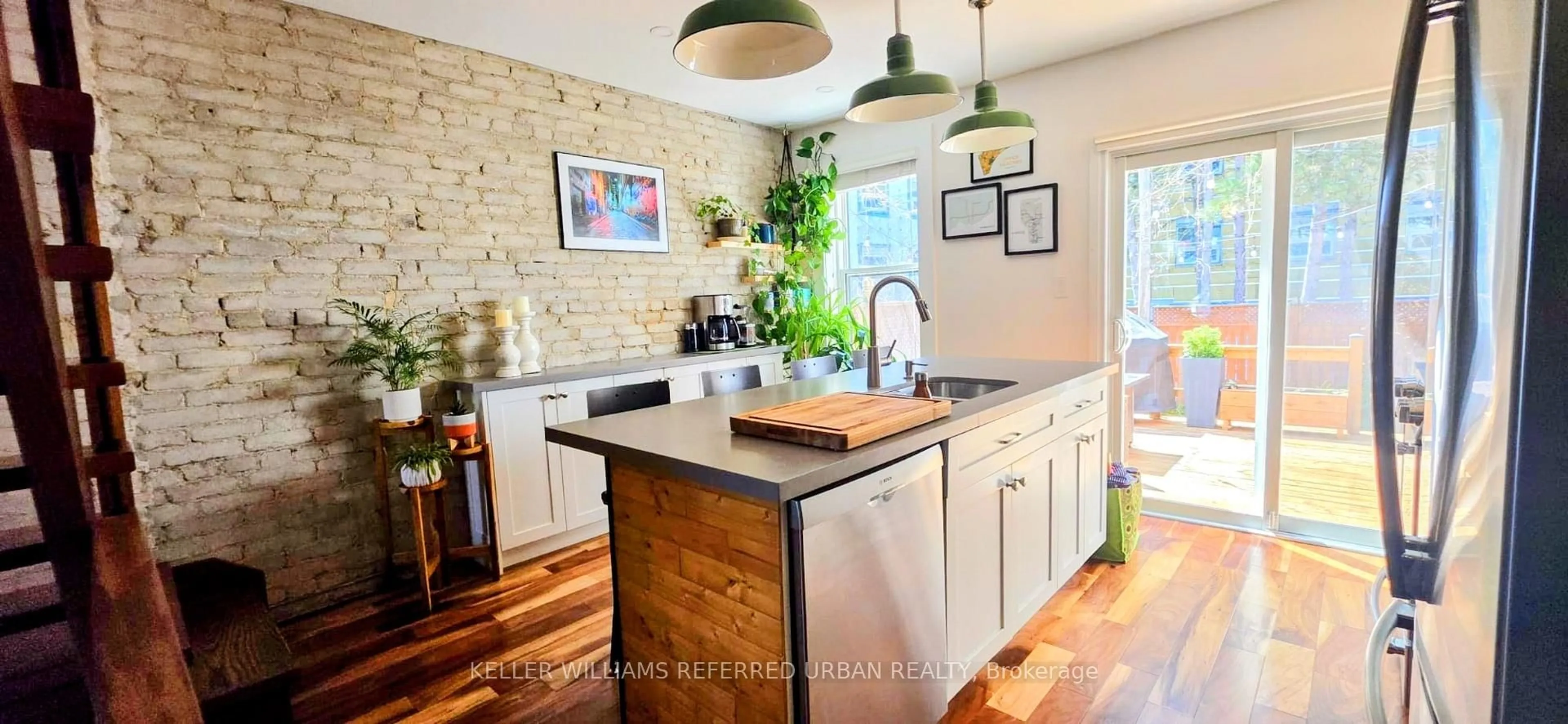 Open concept kitchen, unknown for 6 Hannaford St, Toronto Ontario M4E 3G7