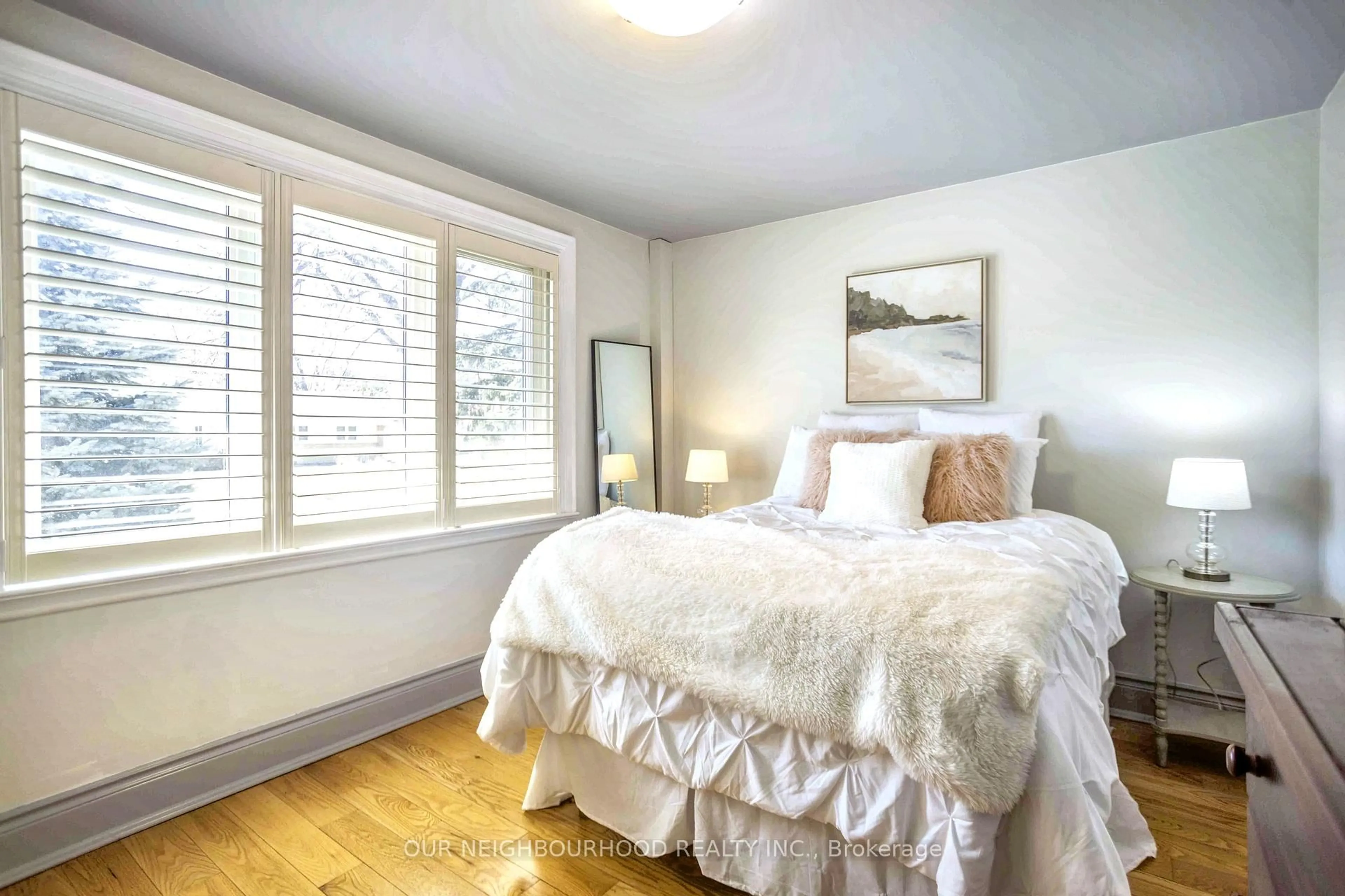 Bedroom with bed, wood/laminate floor for 442 Ridgeway Ave, Oshawa Ontario L1J 2V7