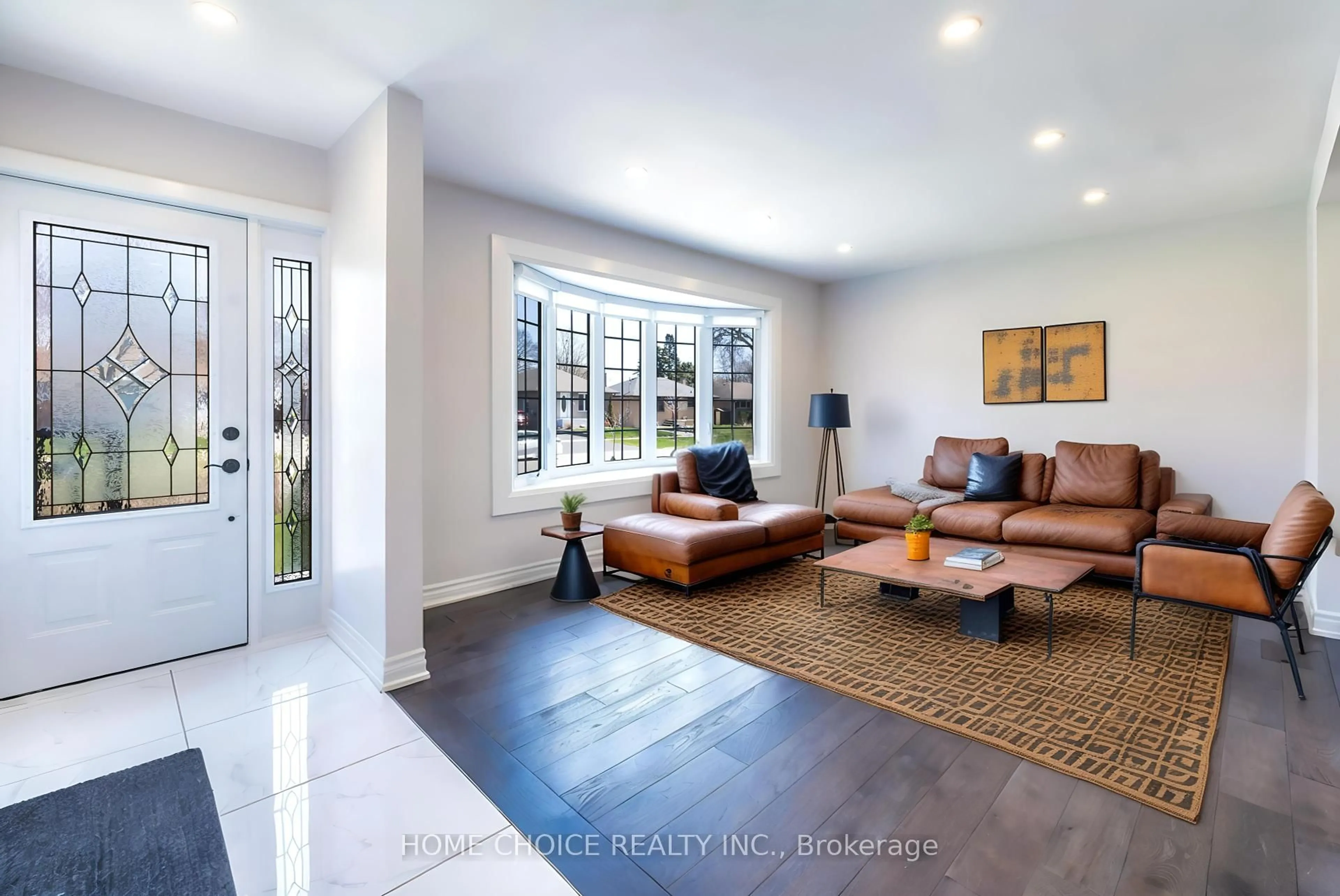 Living room with furniture, ceramic/tile floor for 288 Windsor St, Oshawa Ontario L1H 6G6