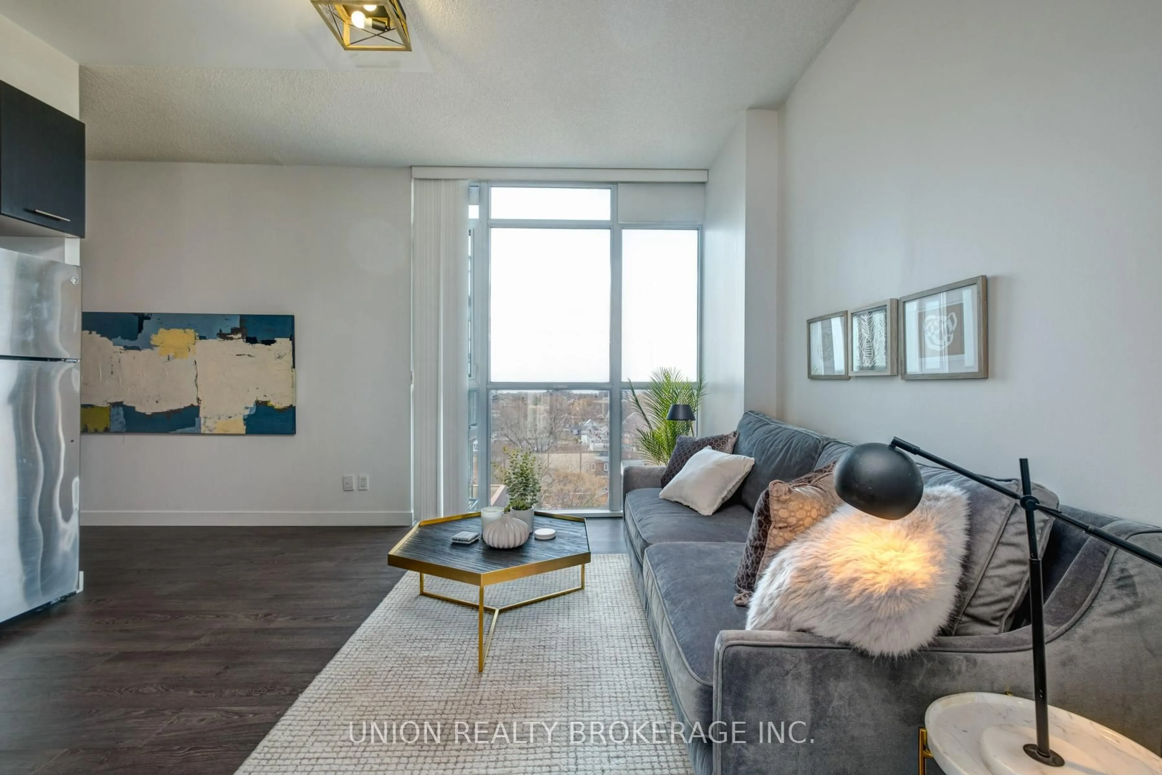 Living room with furniture, unknown for 2055 Danforth Ave #802, Toronto Ontario M4C 1J8