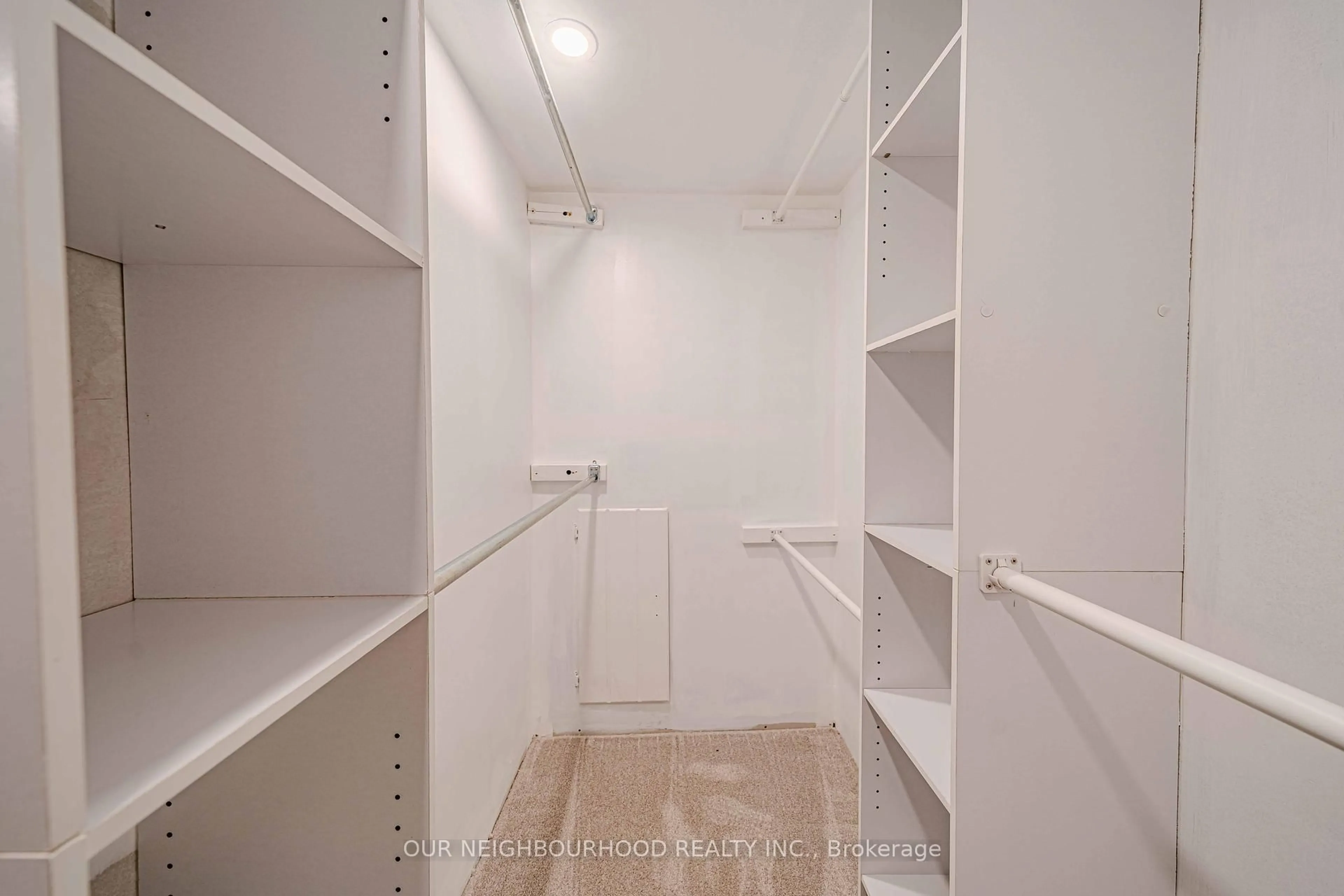 Storage room or clothes room or walk-in closet for 960 Glen St #56, Oshawa Ontario L1J 6E8