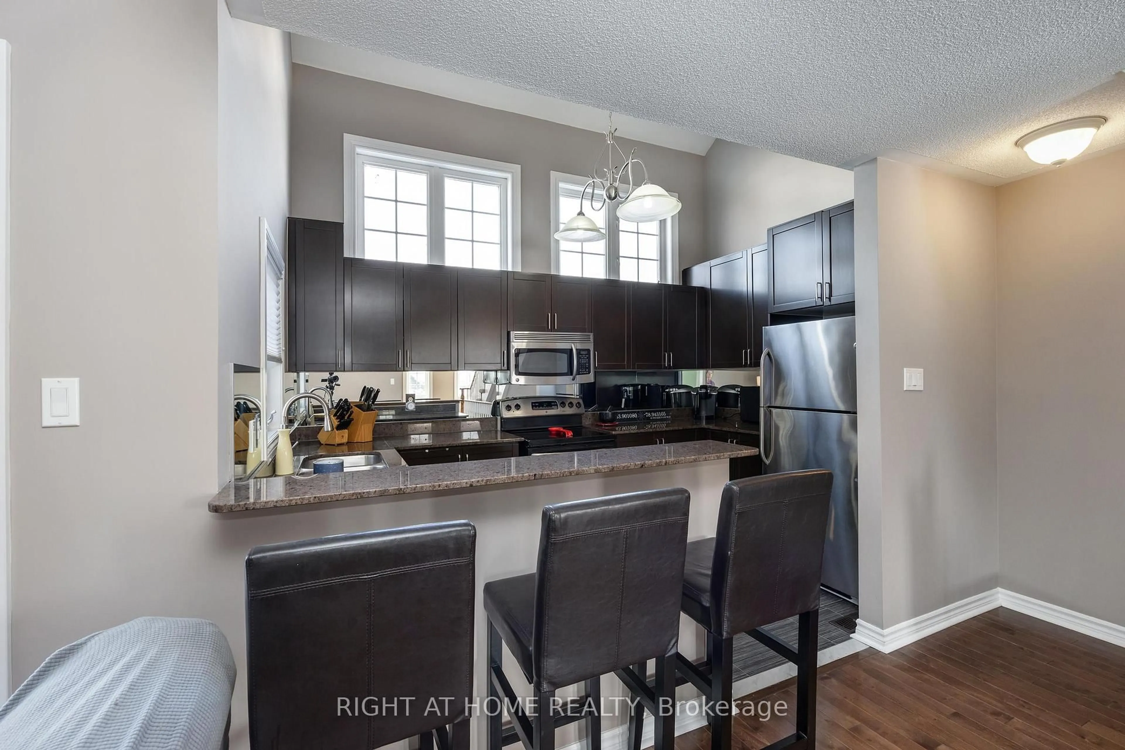 Open concept kitchen, unknown for 68 Wicker Park Way, Whitby Ontario L1R 0C7