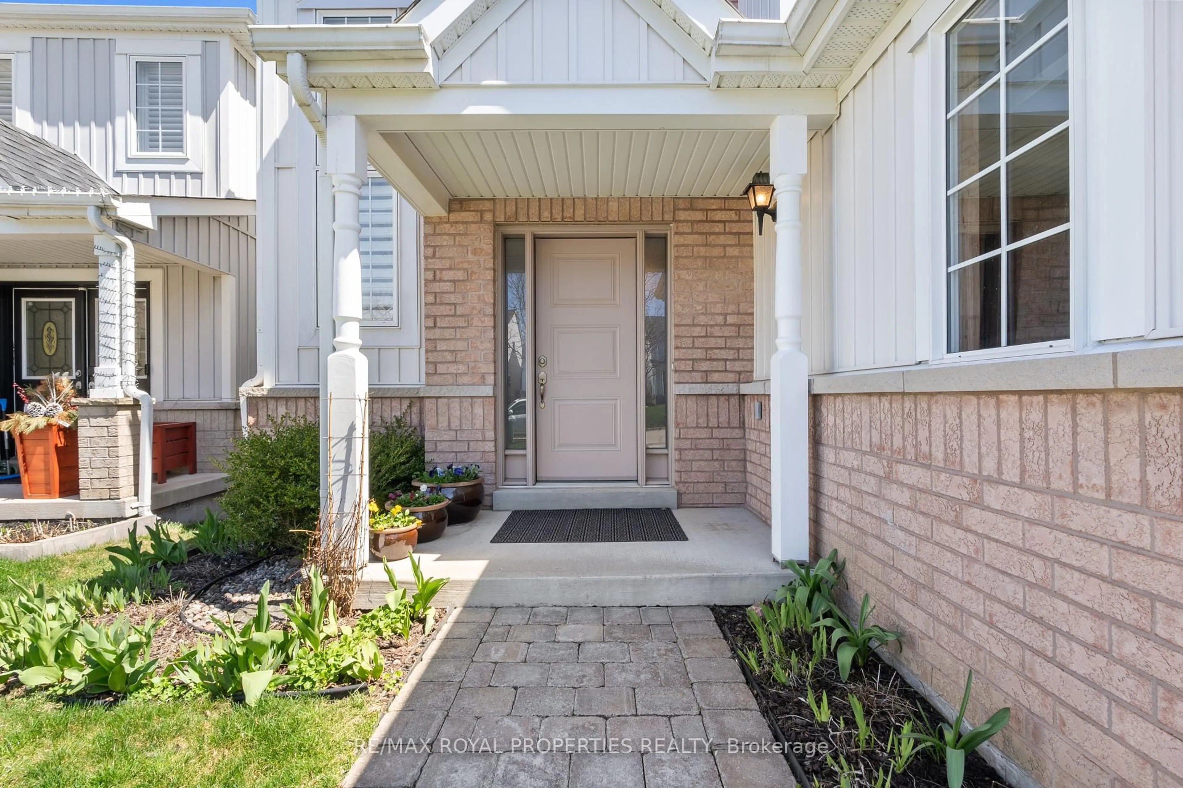 Unknown for 1308 Ashgrove Cres, Oshawa Ontario L1K 3A6