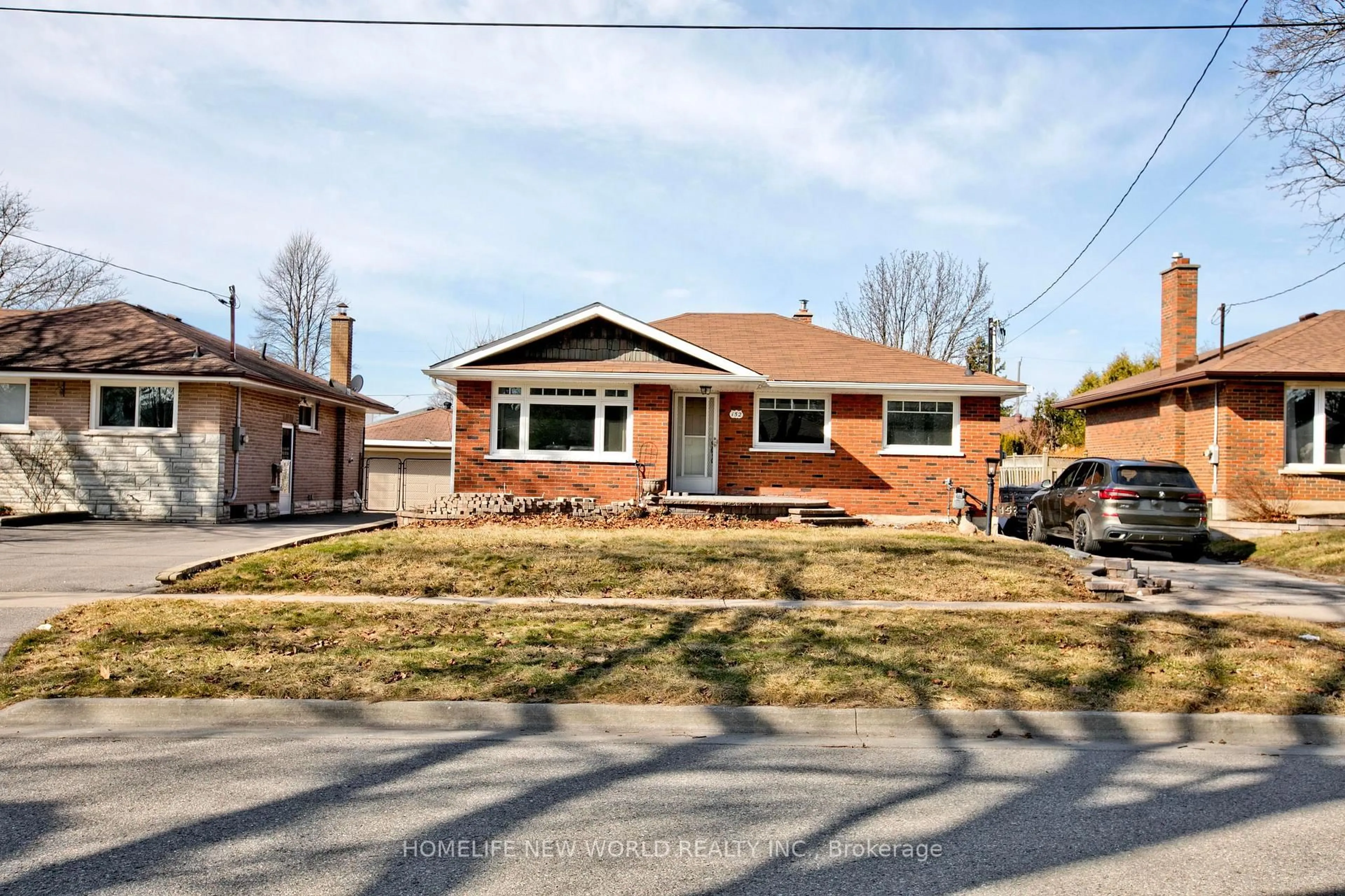 Home with brick exterior material, street for 152 Eastmount St, Oshawa Ontario L1G 6K6