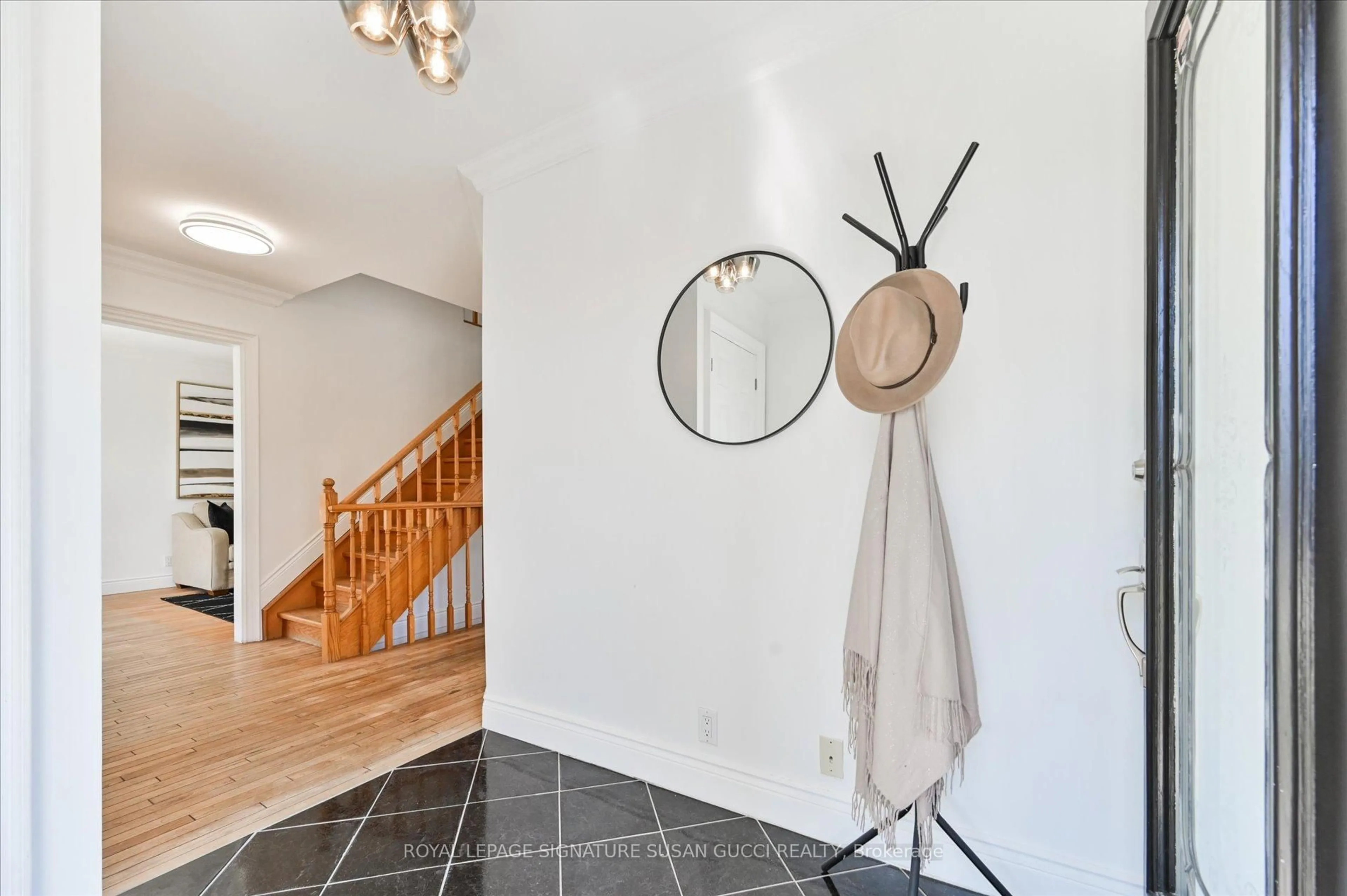 Indoor entryway for 82 Galbraith Ave, Toronto Ontario M4B 2B5