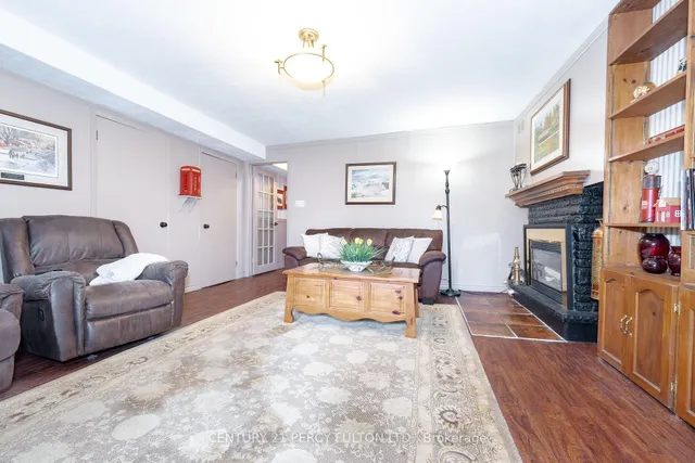 Additional property image - 73 Dunelm St
