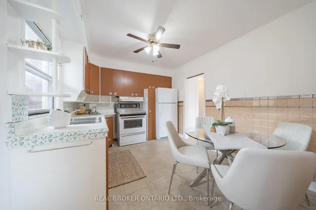 Additional property image - 841 Brimorton Dr