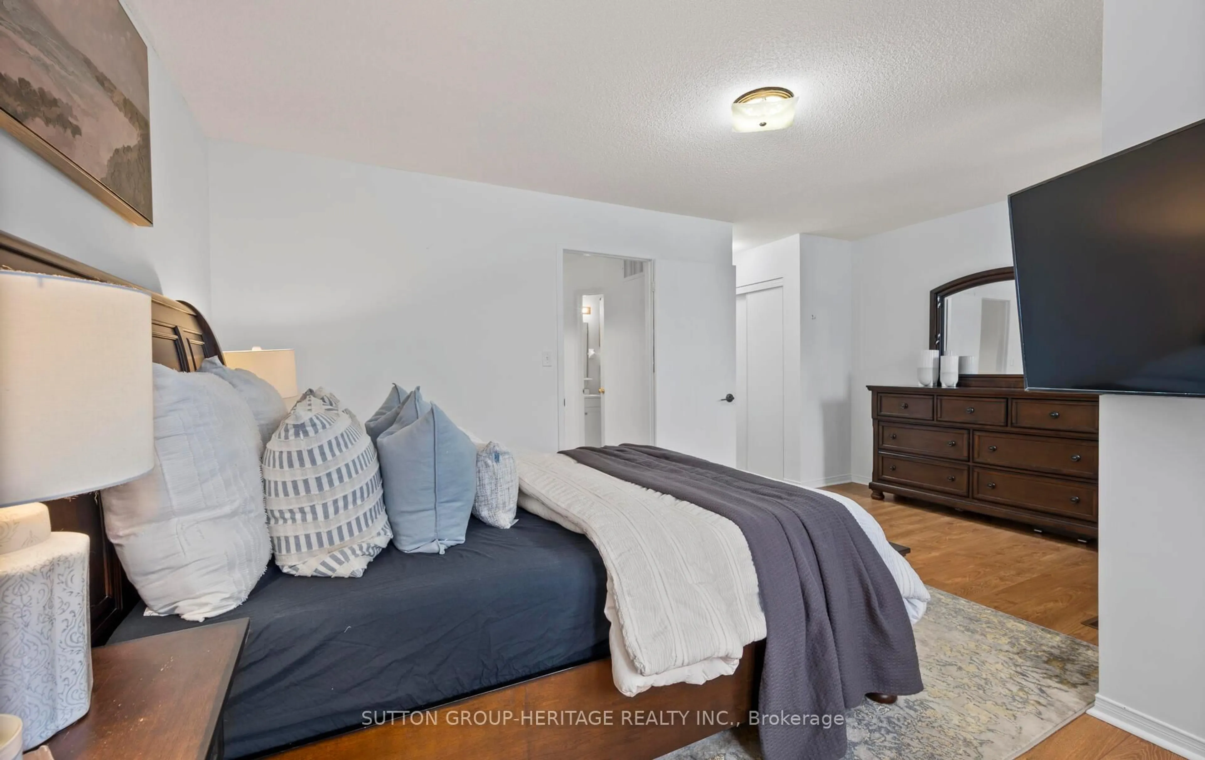 Bedroom with bed, unknown for 46 Alexis Way, Whitby Ontario L1R 2N9