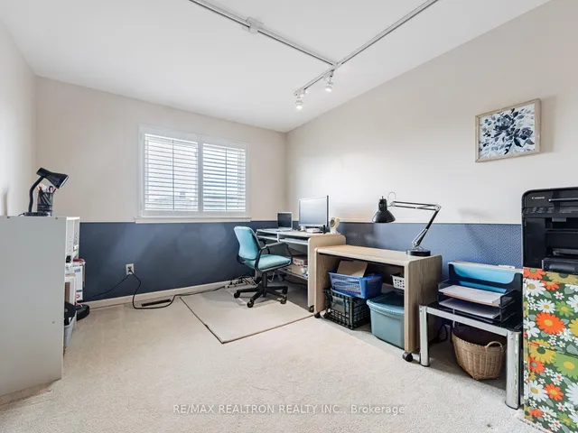 Additional property image - 111 Broomfield Dr
