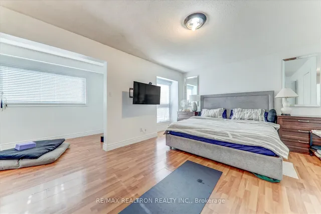 Additional property image - 290 Braymore Blvd