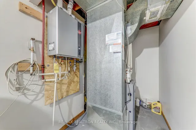 Additional property image - 290 Braymore Blvd