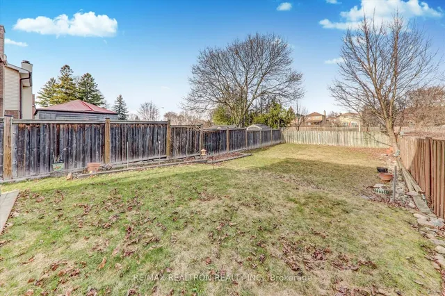 Additional property image - 290 Braymore Blvd