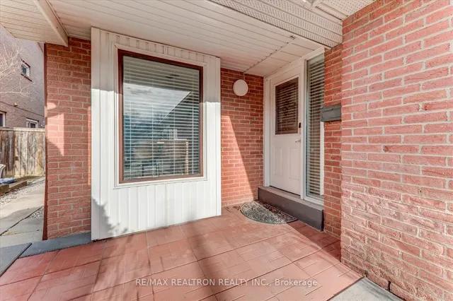 Additional property image - 290 Braymore Blvd