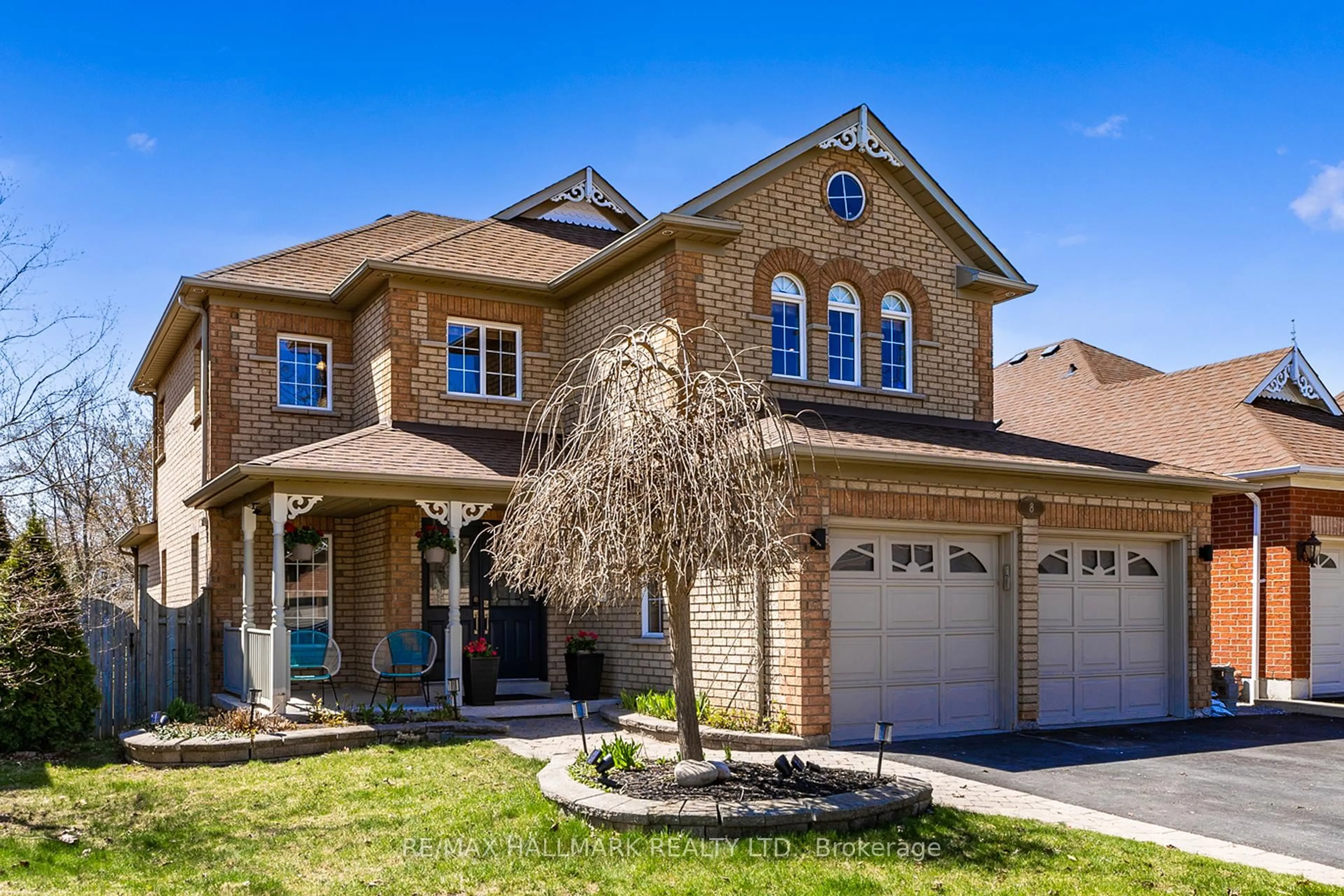 Home with brick exterior material, street for 8 Arnold Cres, Whitby Ontario L1M 1J1