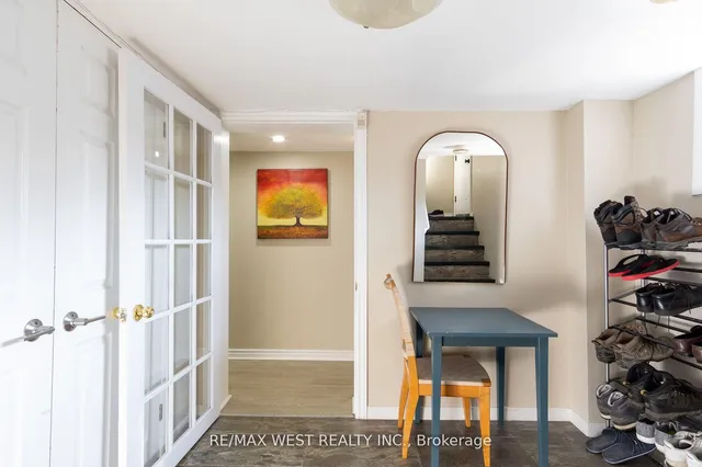 Additional property image - 10 Pastrano Crt