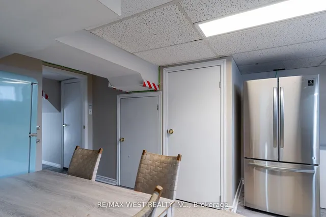 Additional property image - 10 Pastrano Crt