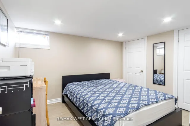 Additional property image - 10 Pastrano Crt