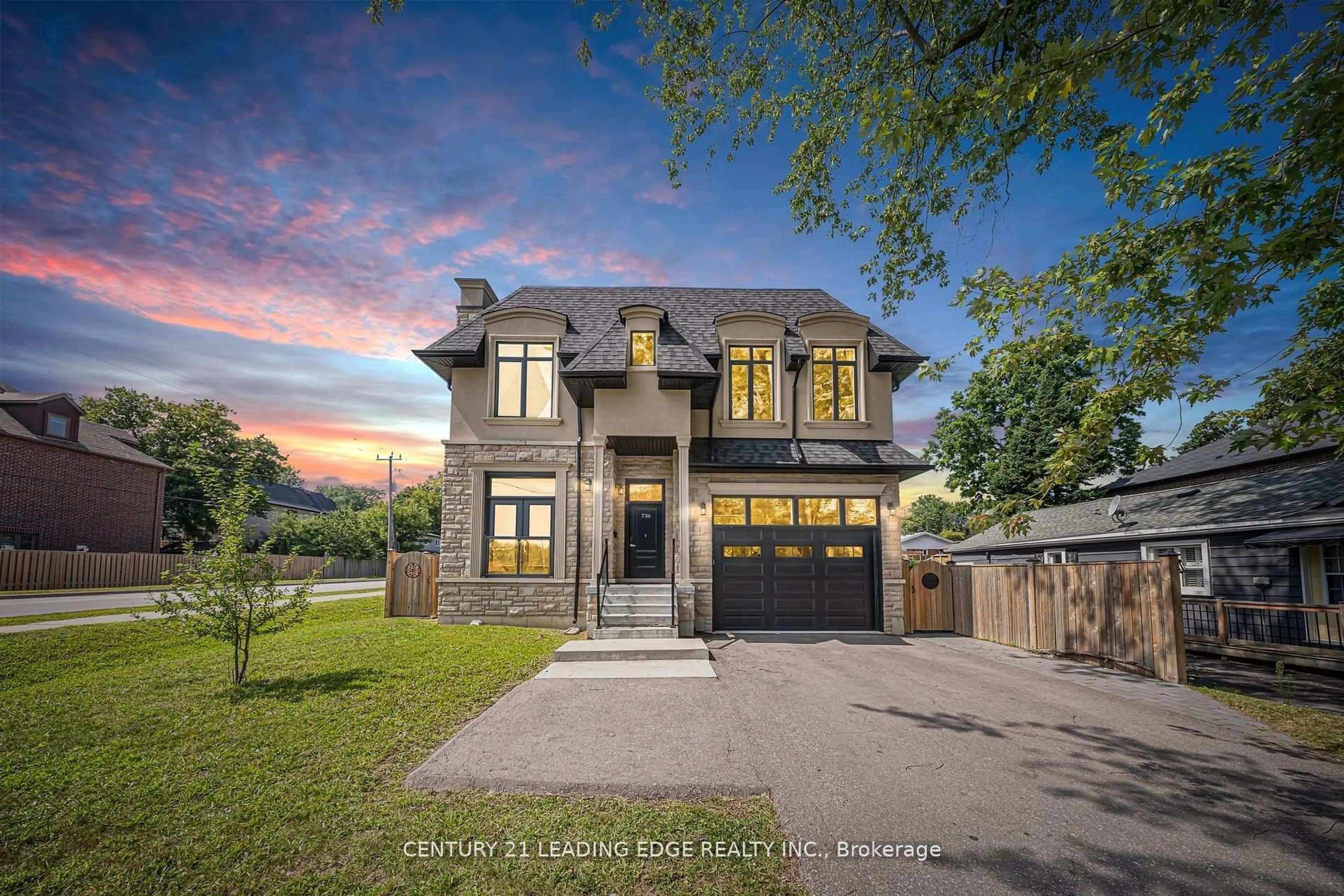 Home with brick exterior material, street for 736 Hillview Cres, Pickering Ontario L1W 2S1
