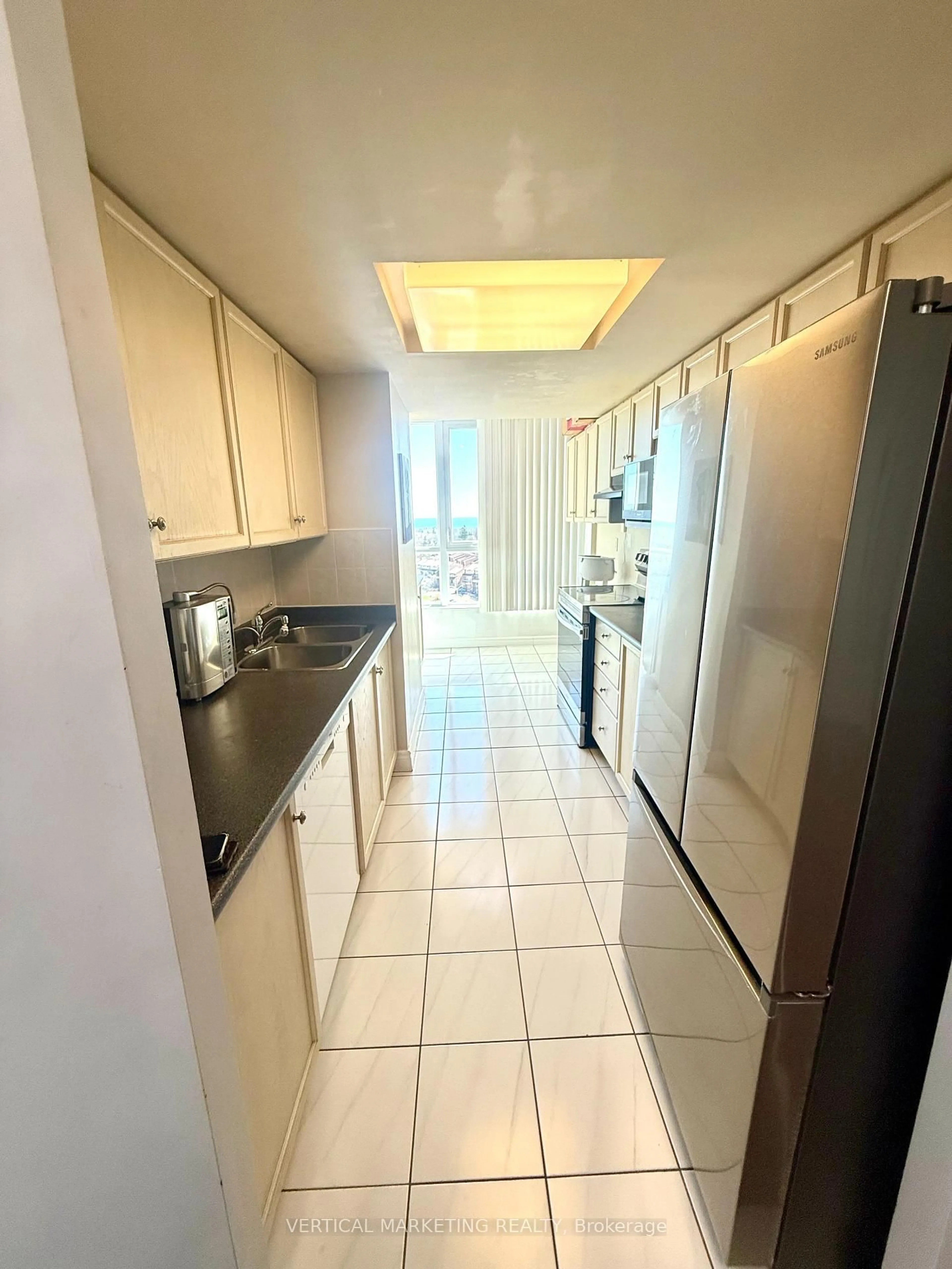 Standard kitchen, unknown for 3231 Eglinton Ave #1408B, Toronto Ontario M1J 3N5