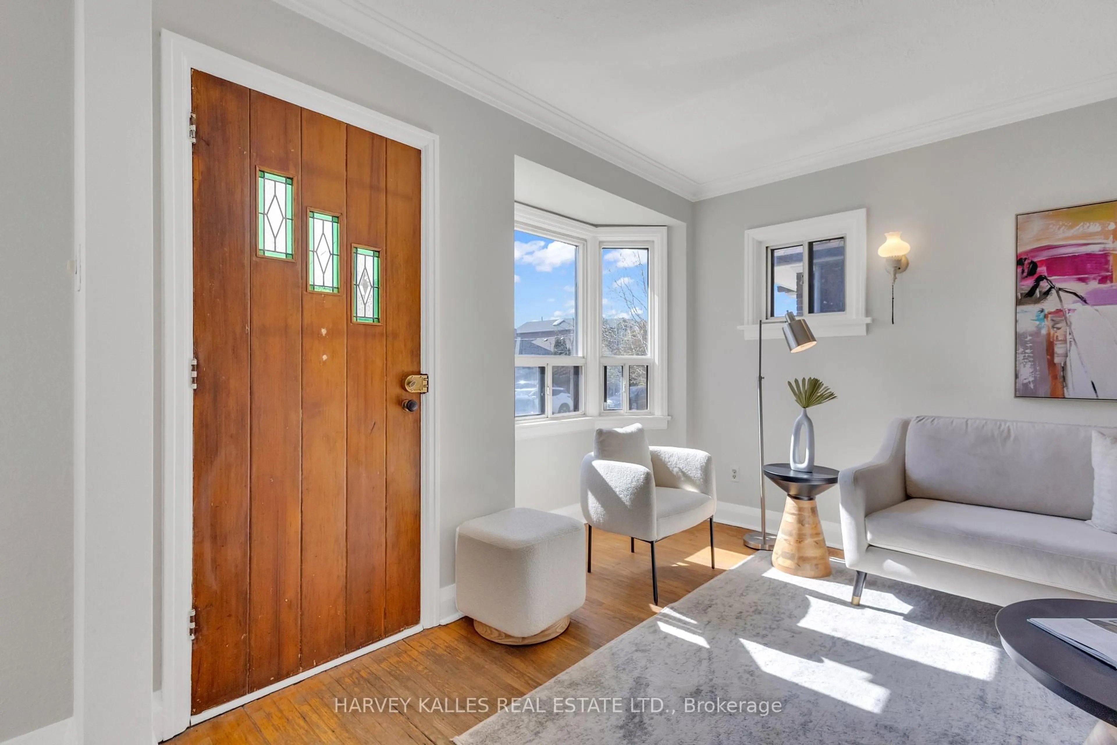 Indoor entryway for 1033 Greenwood Ave, Toronto Ontario M4J 4C9