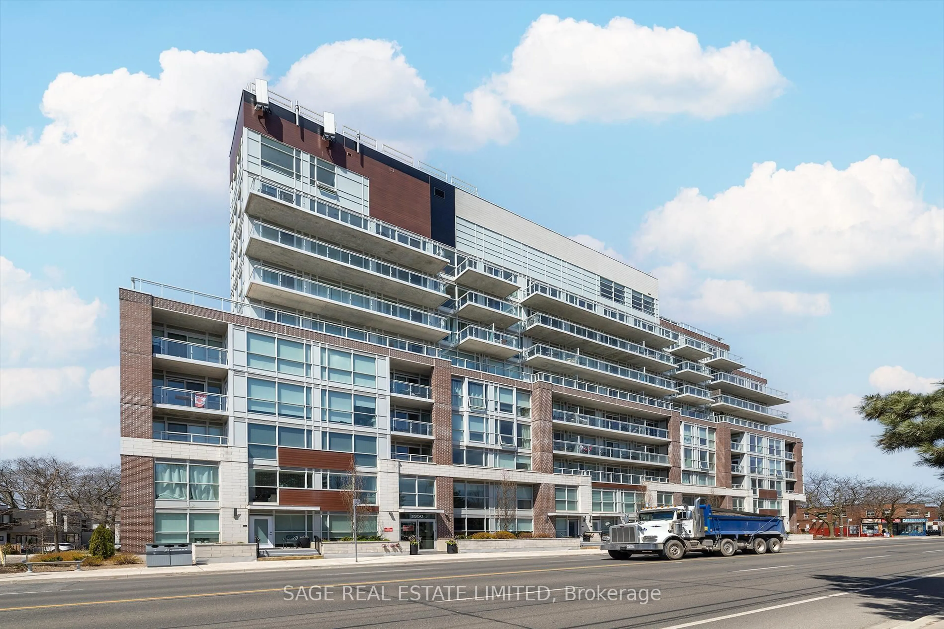 Unknown for 1350 Kingston Rd #402, Toronto Ontario M1N 1P7
