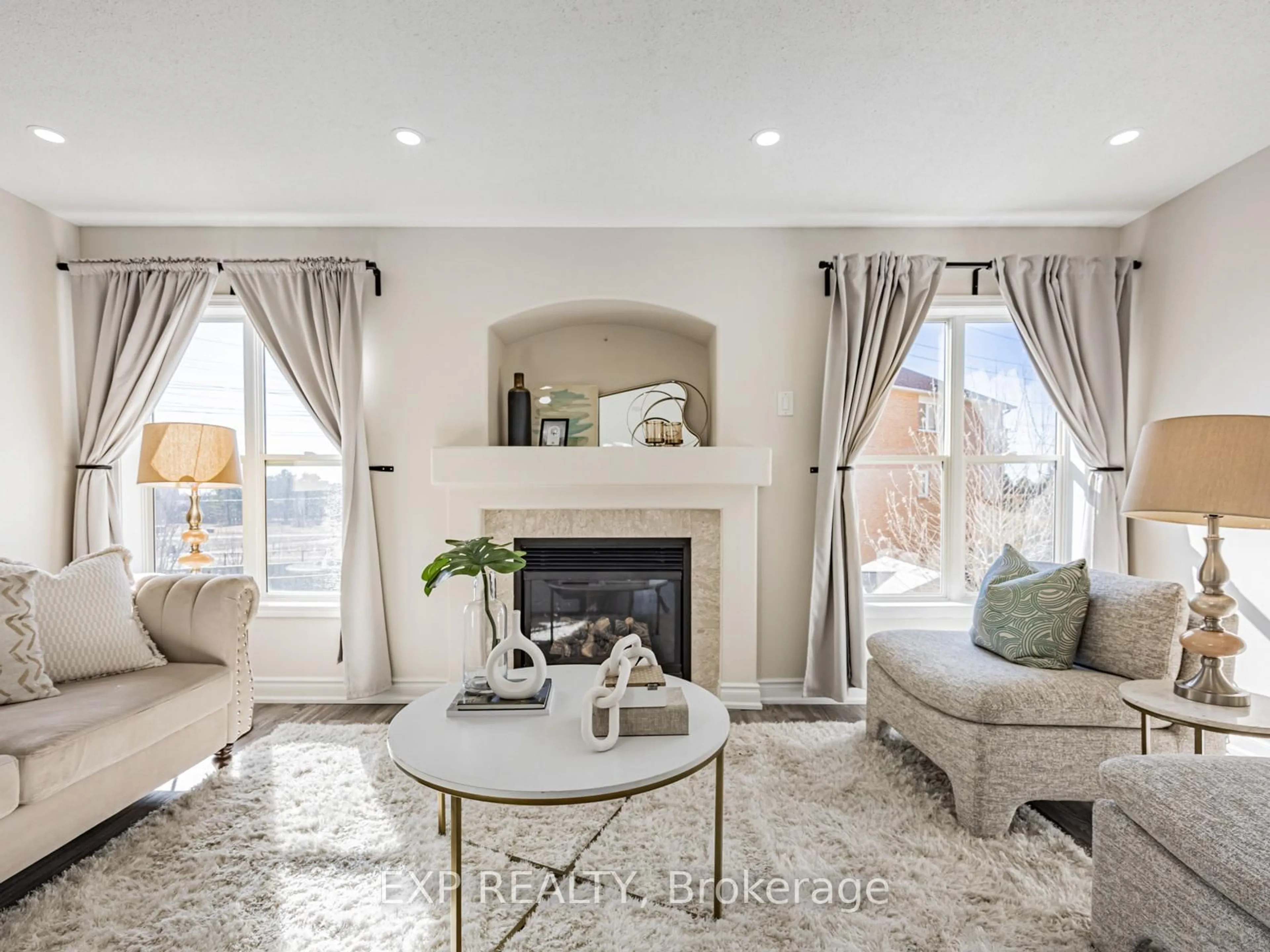 Living room with furniture, ceramic/tile floor for 67 Trailview Terr, Toronto Ontario M1B 6H5