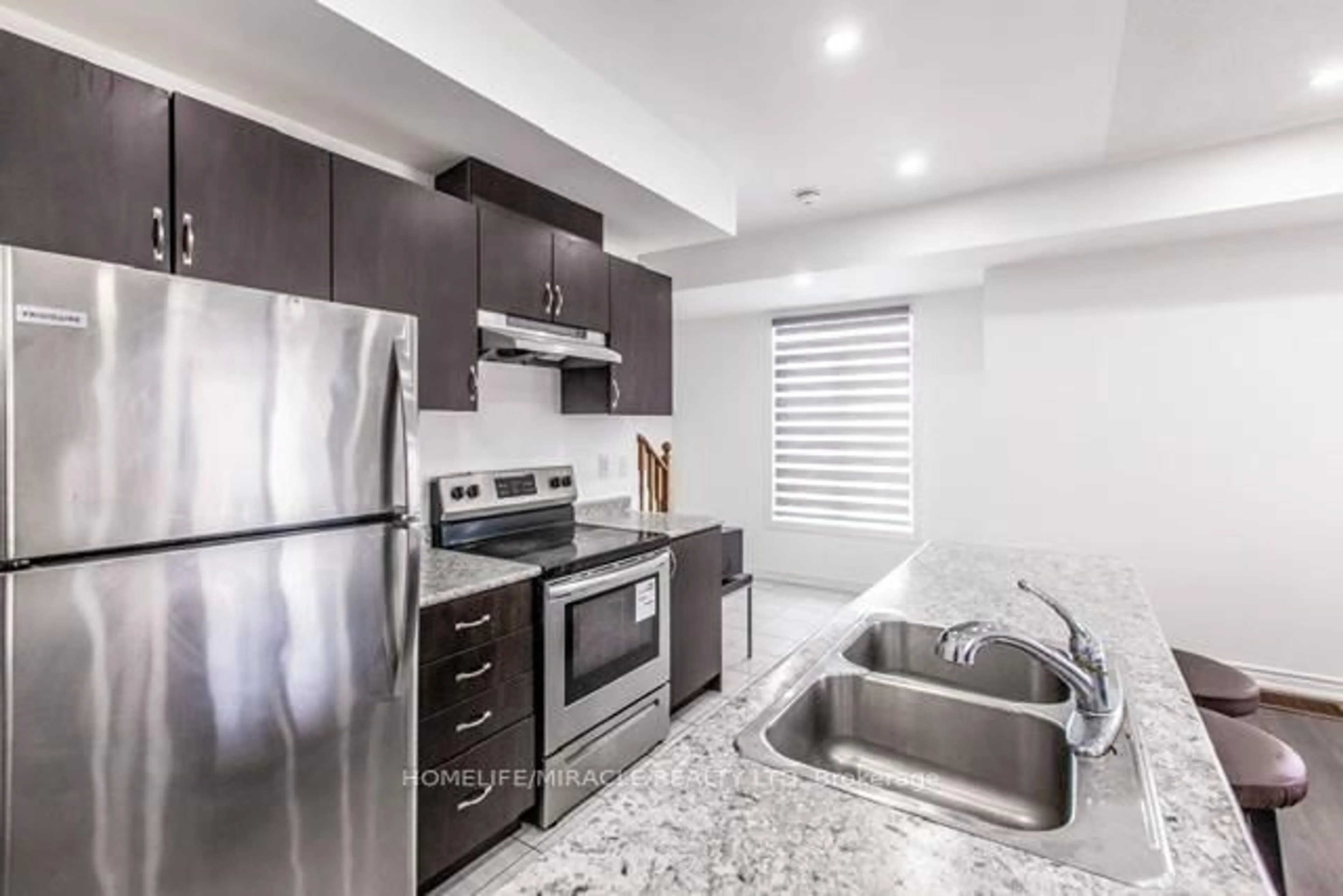 Standard kitchen, unknown for 2639 Garrison Crossings Cres #213, Pickering Ontario L1X 0E4