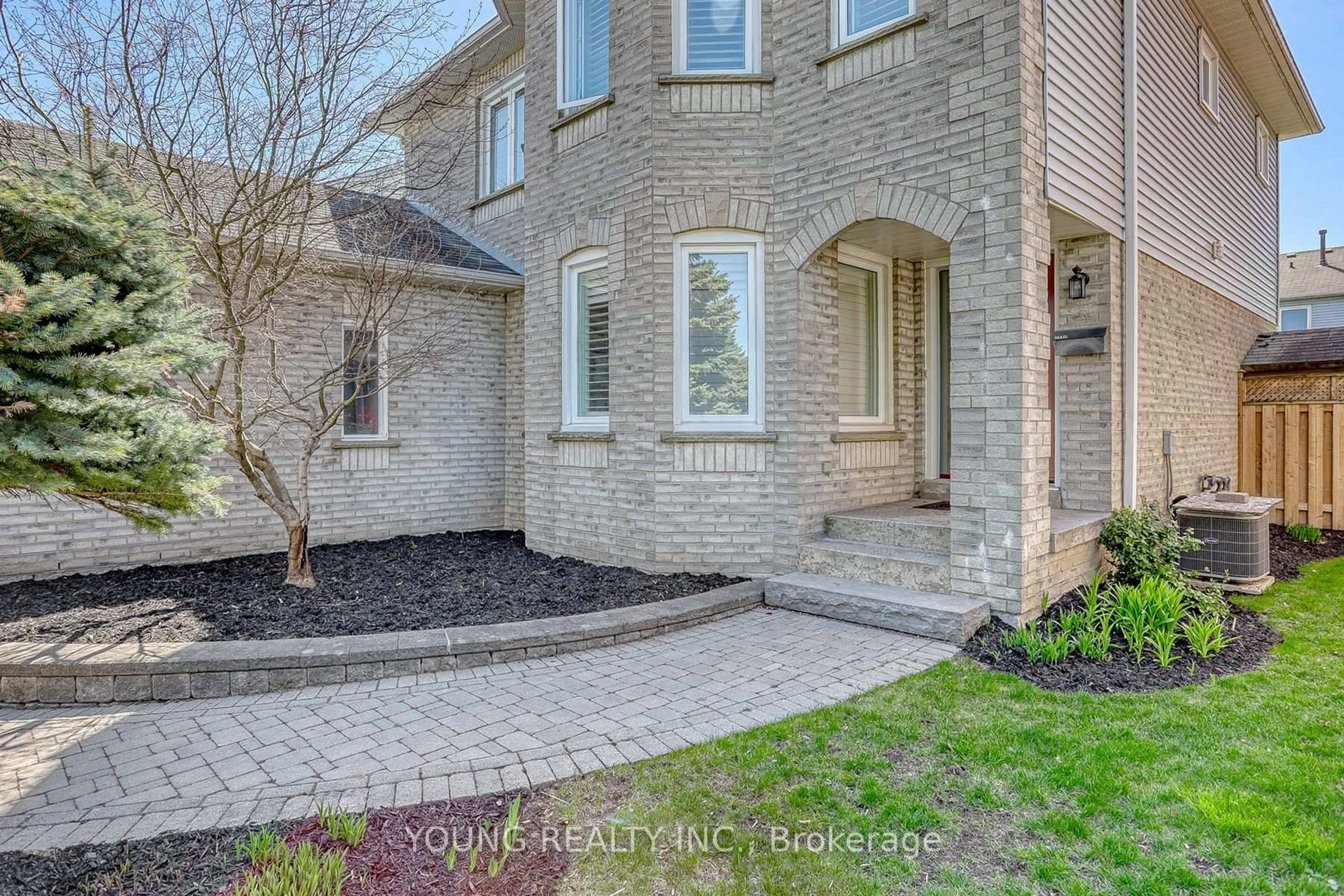 Home with brick exterior material, street for 20 Billings St, Whitby Ontario L1N 9C1