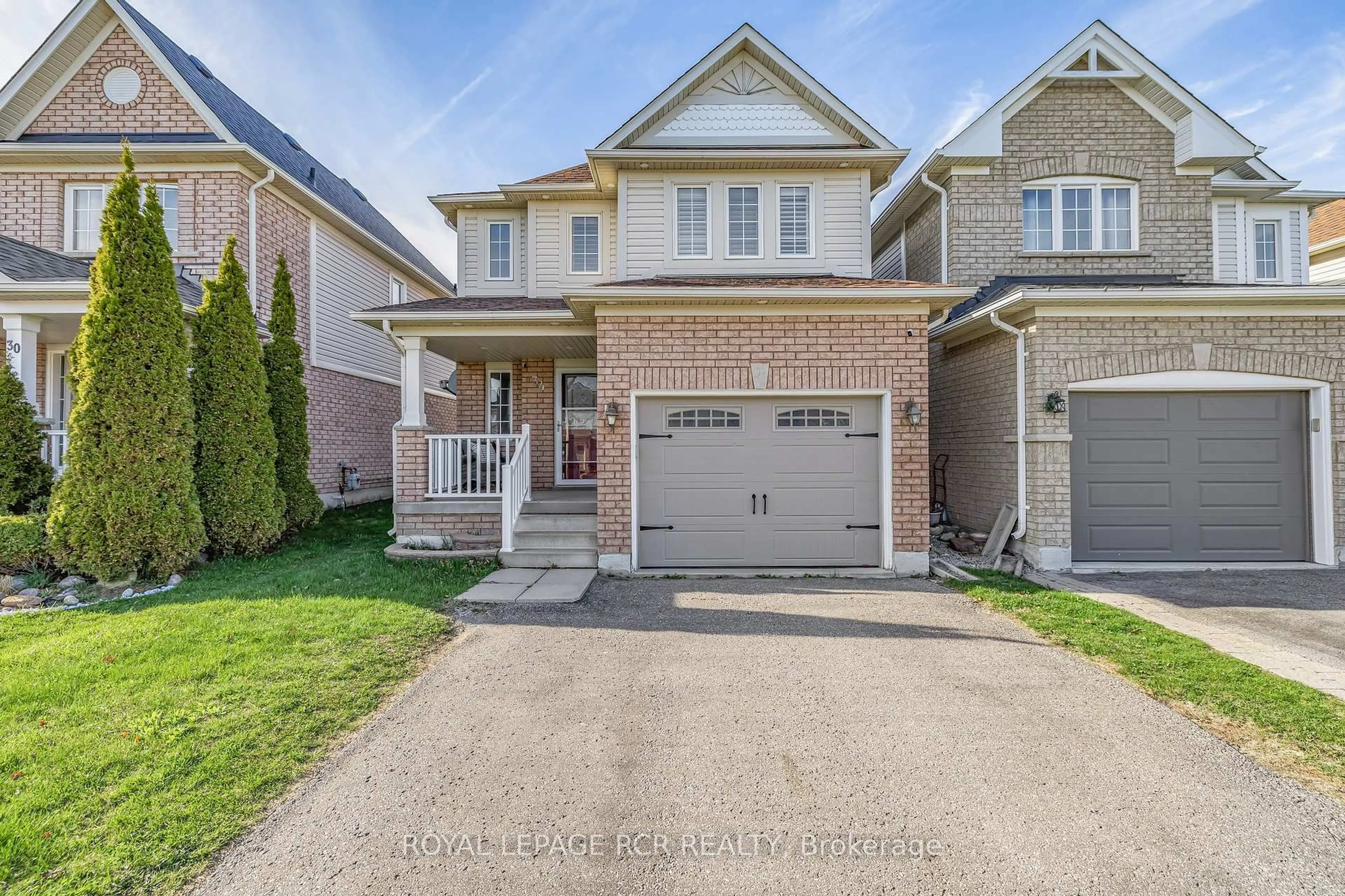 Home with brick exterior material, street for 34 Childs Crt, Clarington Ontario L1C 5P2