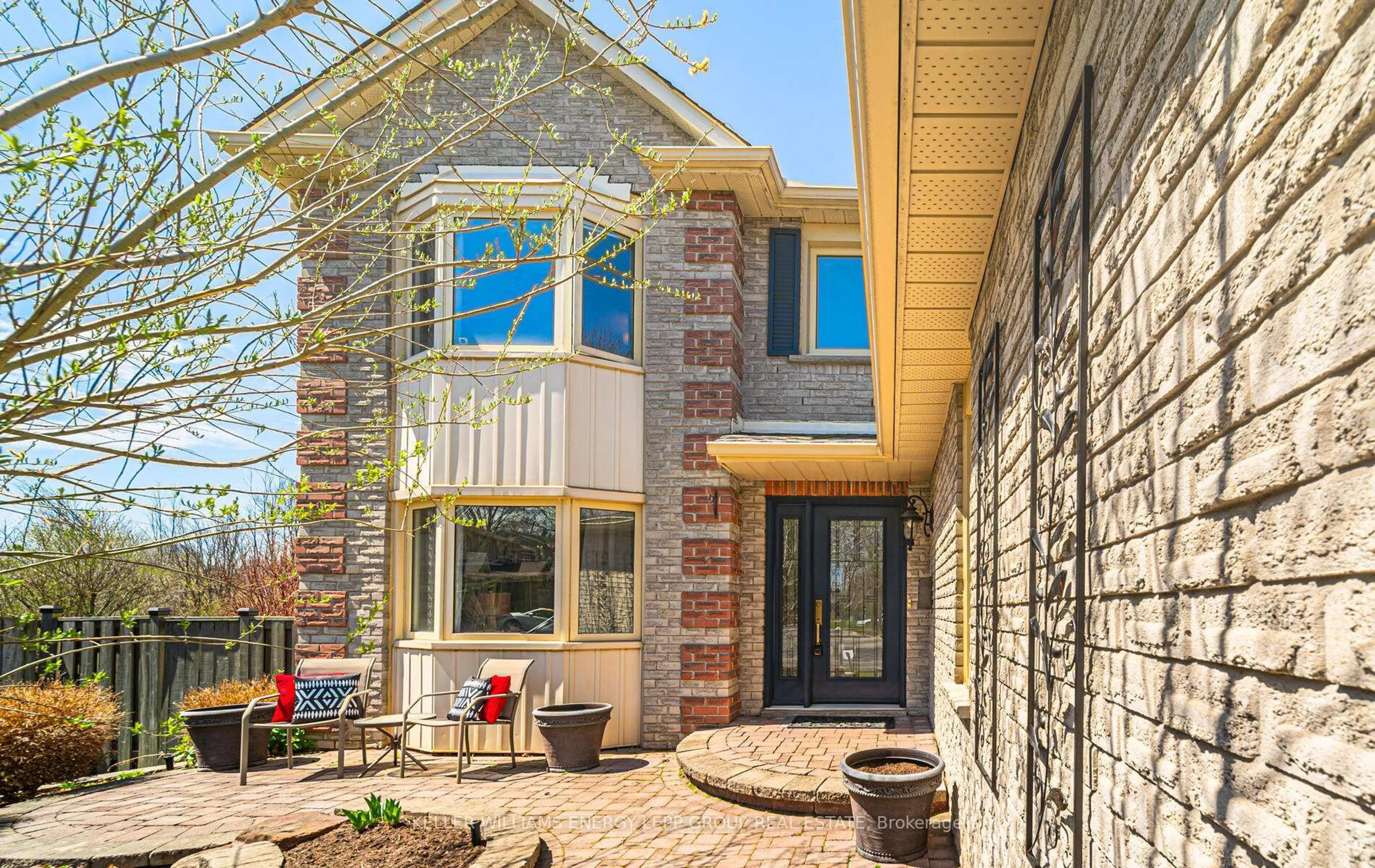 Home with brick exterior material, street for 23 Rosewood Crt, Whitby Ontario L1N 6Y6