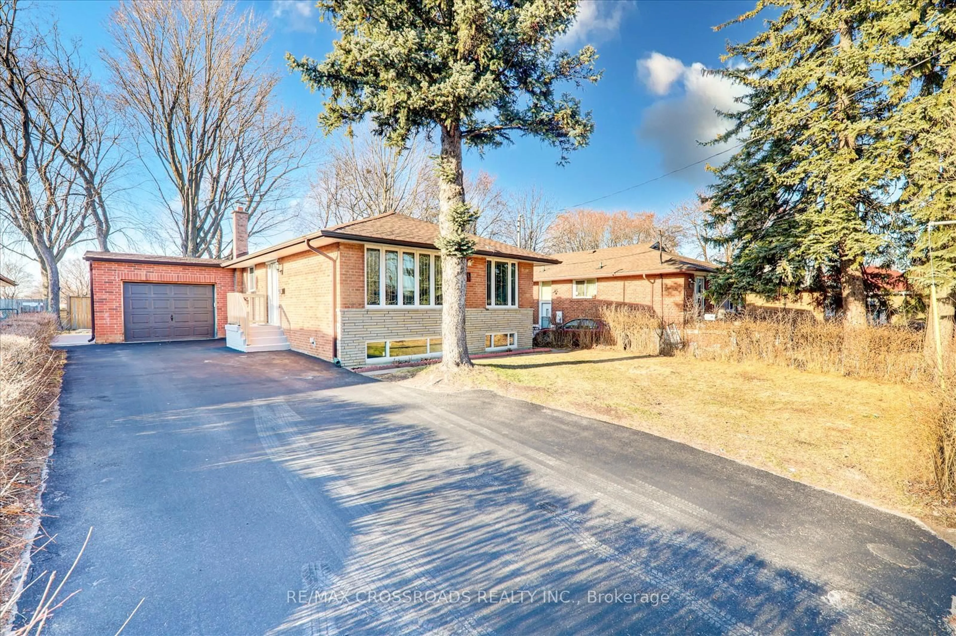 Unknown for 64 Chandler Dr, Toronto Ontario M1G 1Z3