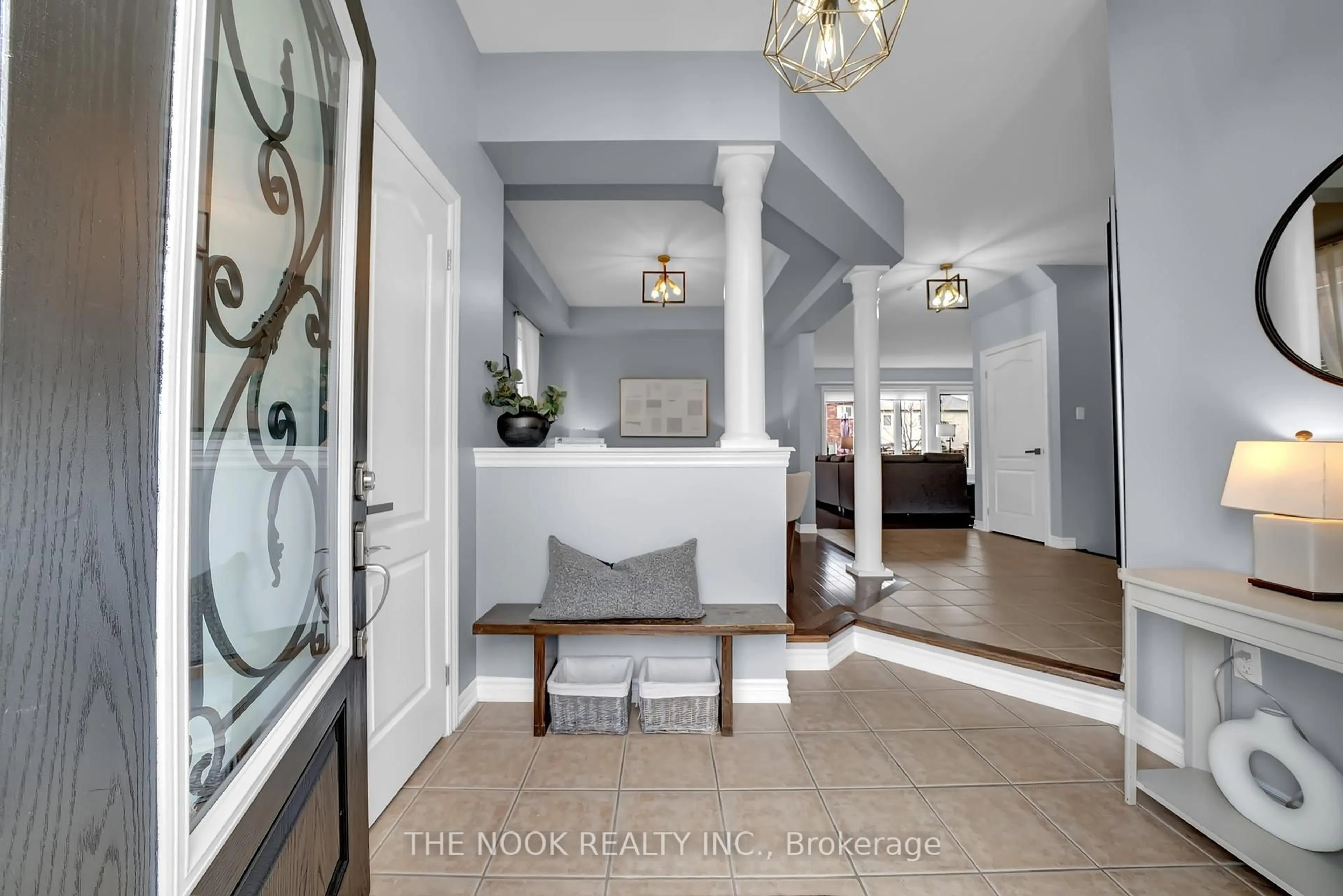 Indoor entryway for 361 West Scugog Lane, Clarington Ontario L1C 0A3