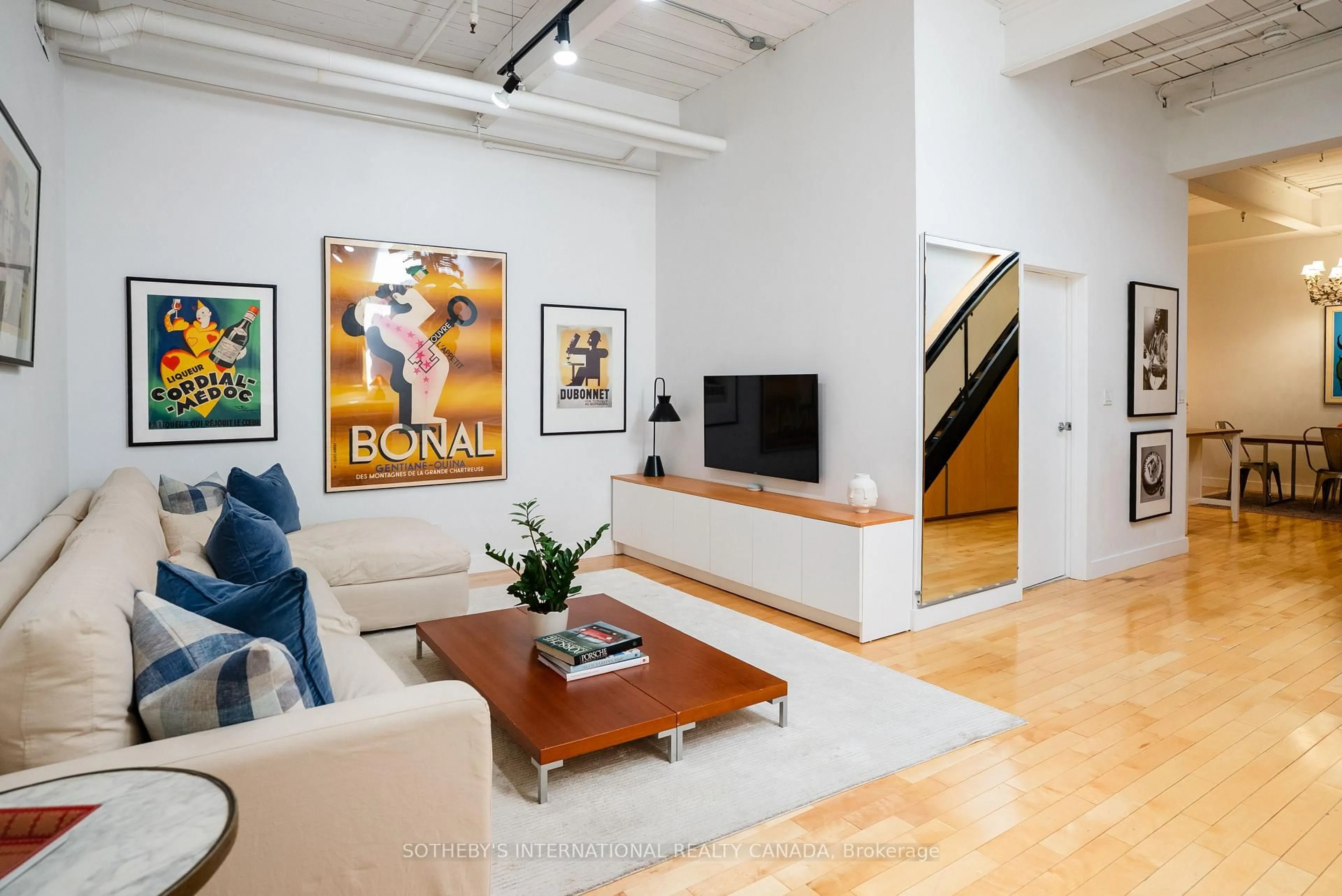 Living room with furniture, unknown for 326 Carlaw Ave #233, Toronto Ontario M4M 3N8