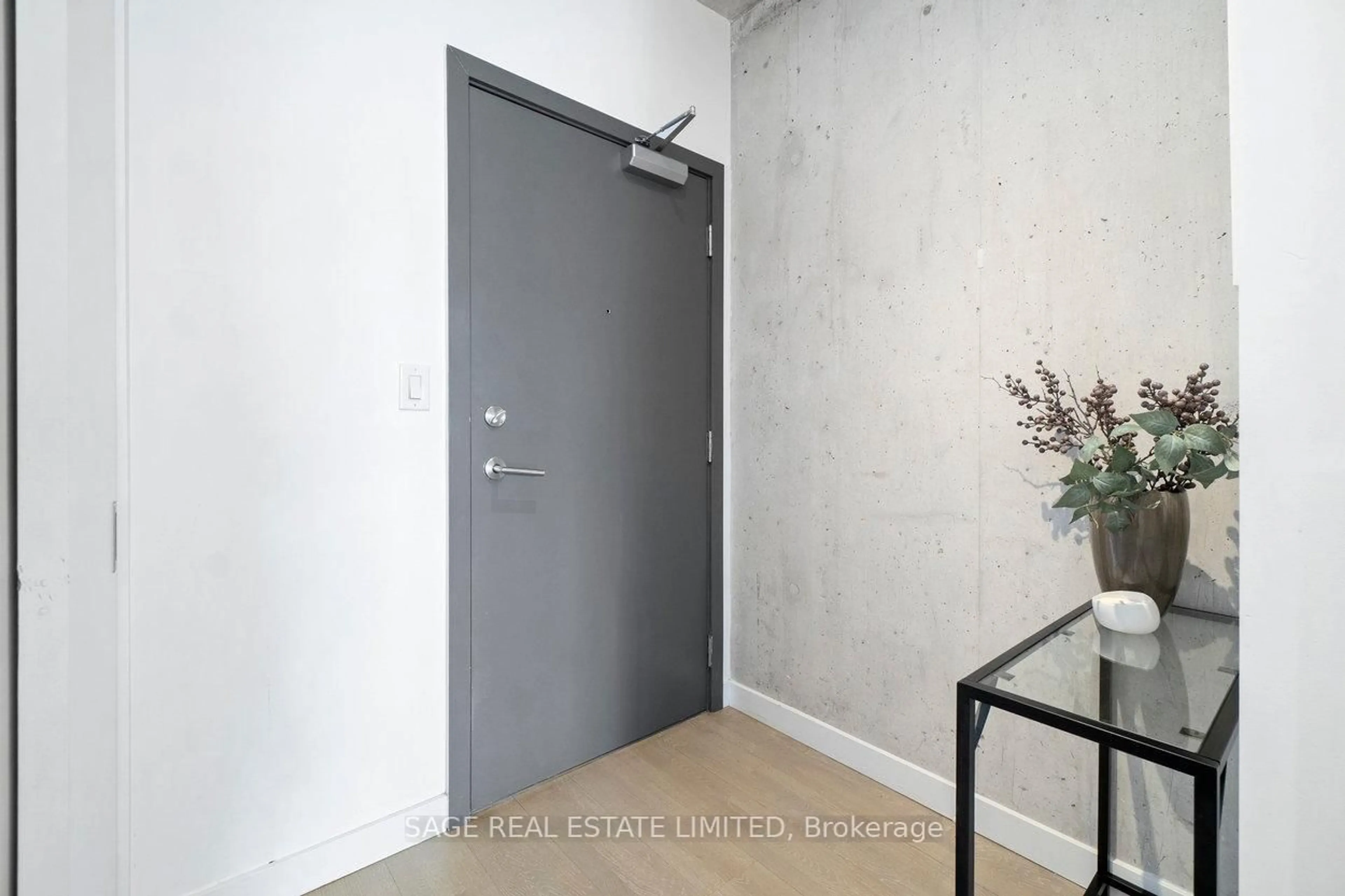 Indoor entryway for 246 Logan Ave #323, Toronto Ontario M4M 0E9