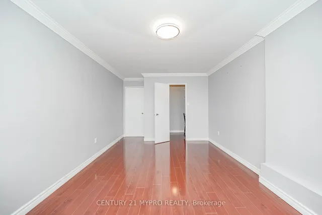 Additional property image - 100 Echo Pt Unit 1708