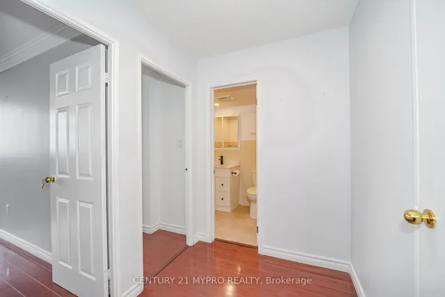 Additional property image - 100 Echo Pt Unit 1708