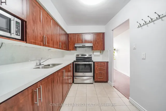 Additional property image - 100 Echo Pt Unit 1708