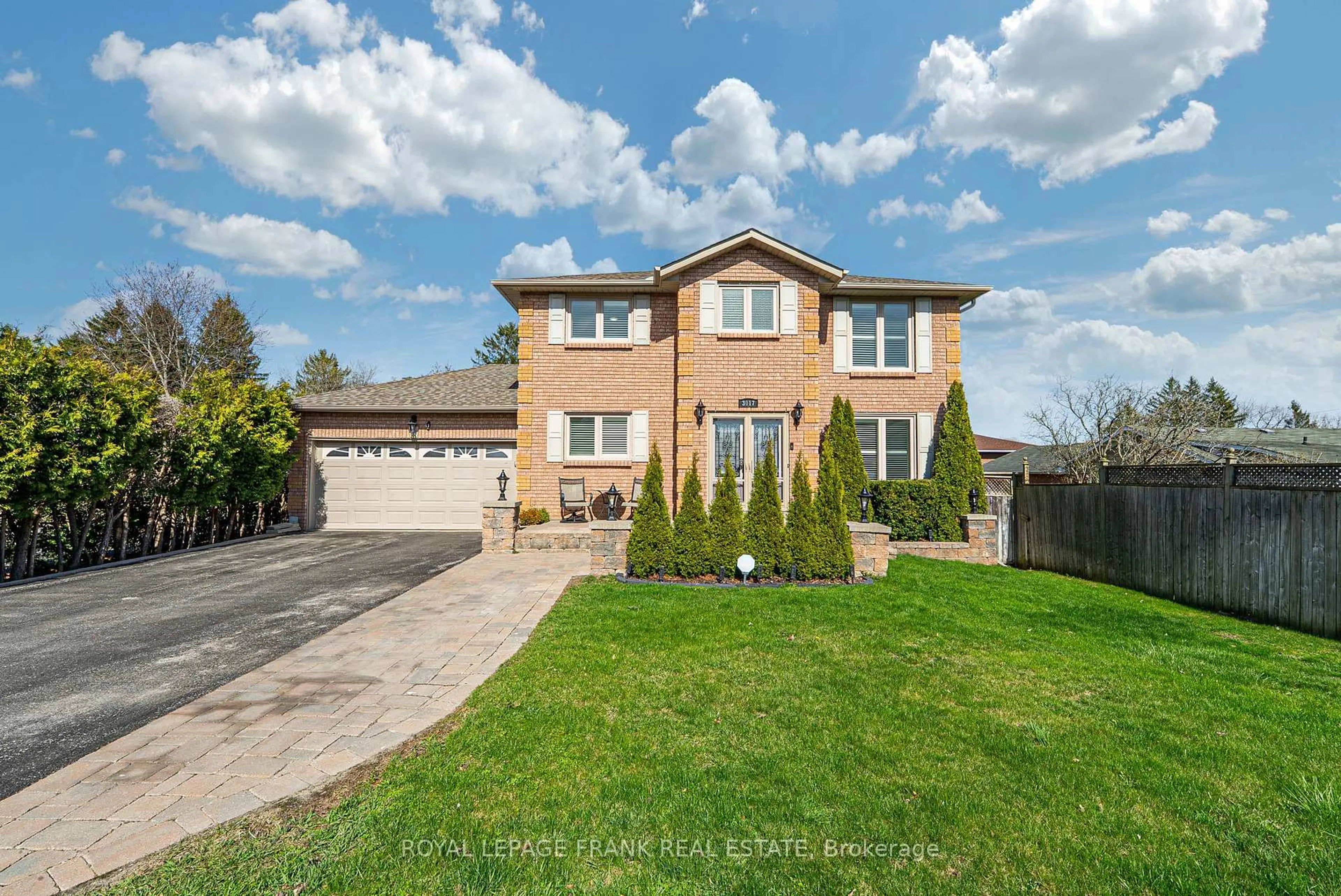 A pic from outside/outdoor area/front of a property/back of a property/a pic from drone, street for 3017 Tooley Rd, Clarington Ontario L1E 2K8