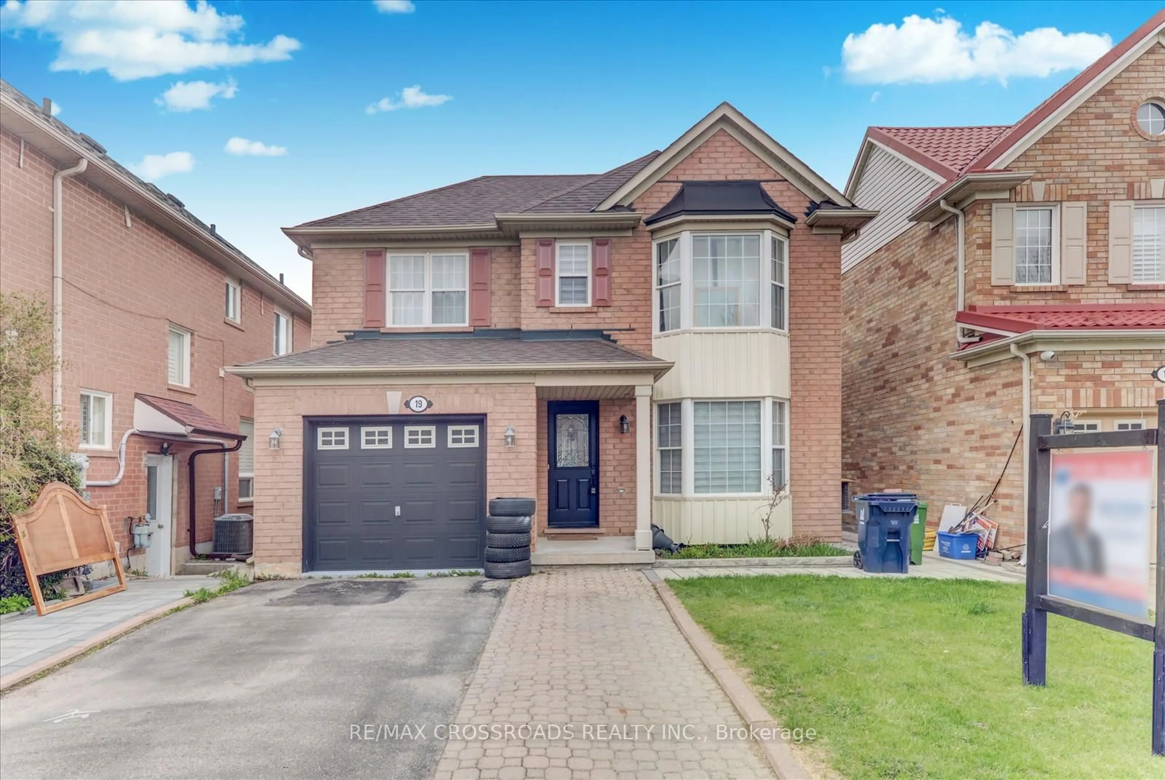 Home with brick exterior material, street for 19 Knotwood Cres, Toronto Ontario M1X 1V6