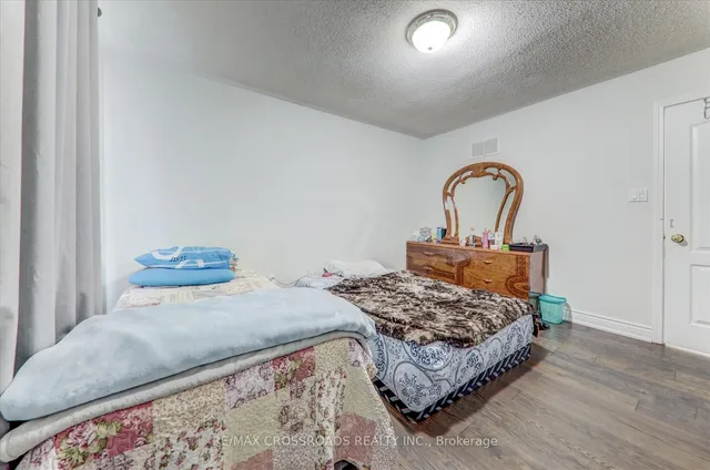 Additional property image - 19 Knotwood Cres