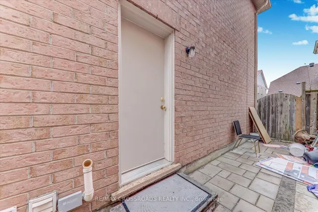 Additional property image - 19 Knotwood Cres