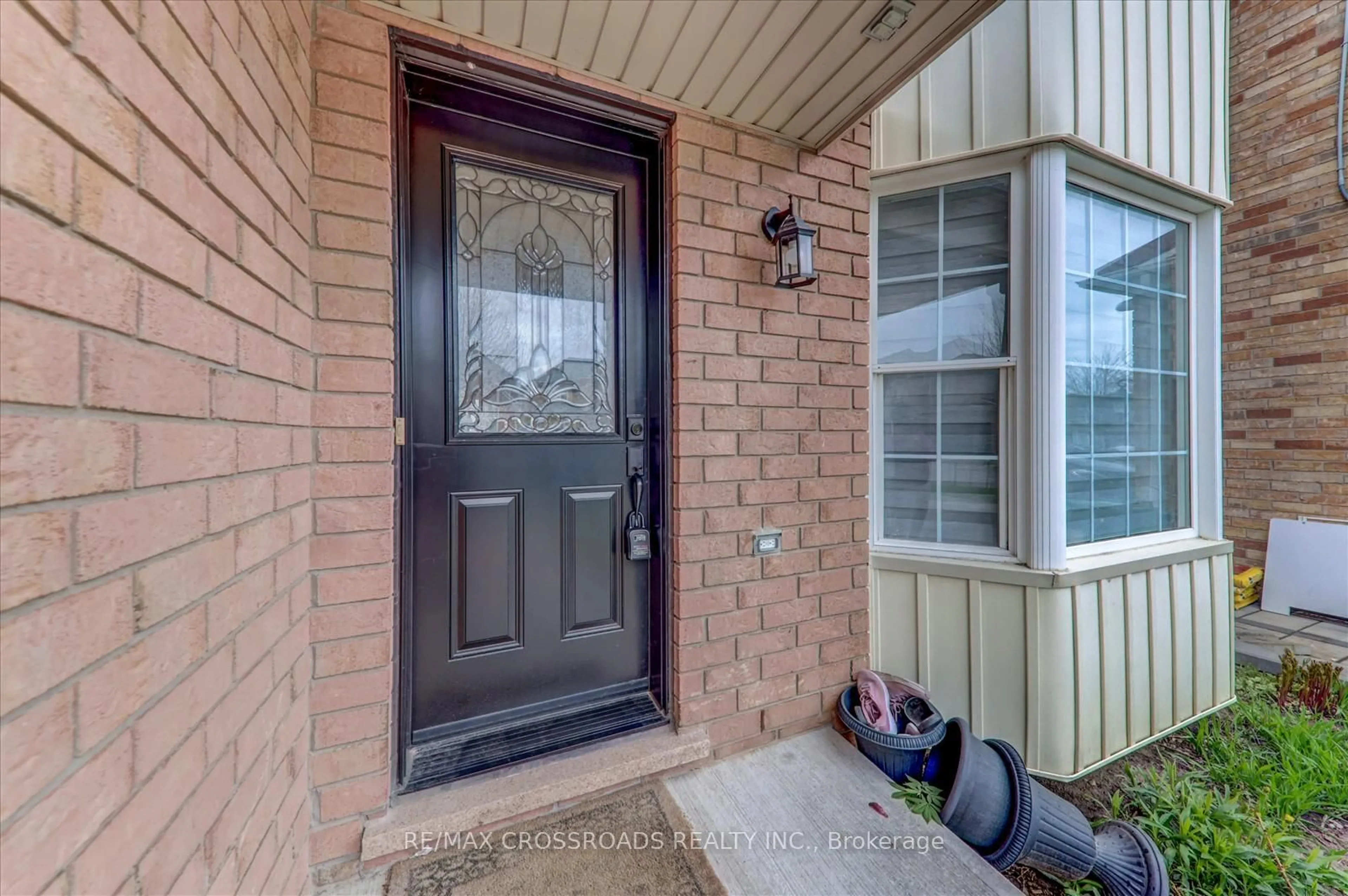 Indoor entryway for 19 Knotwood Cres, Toronto Ontario M1X 1V6
