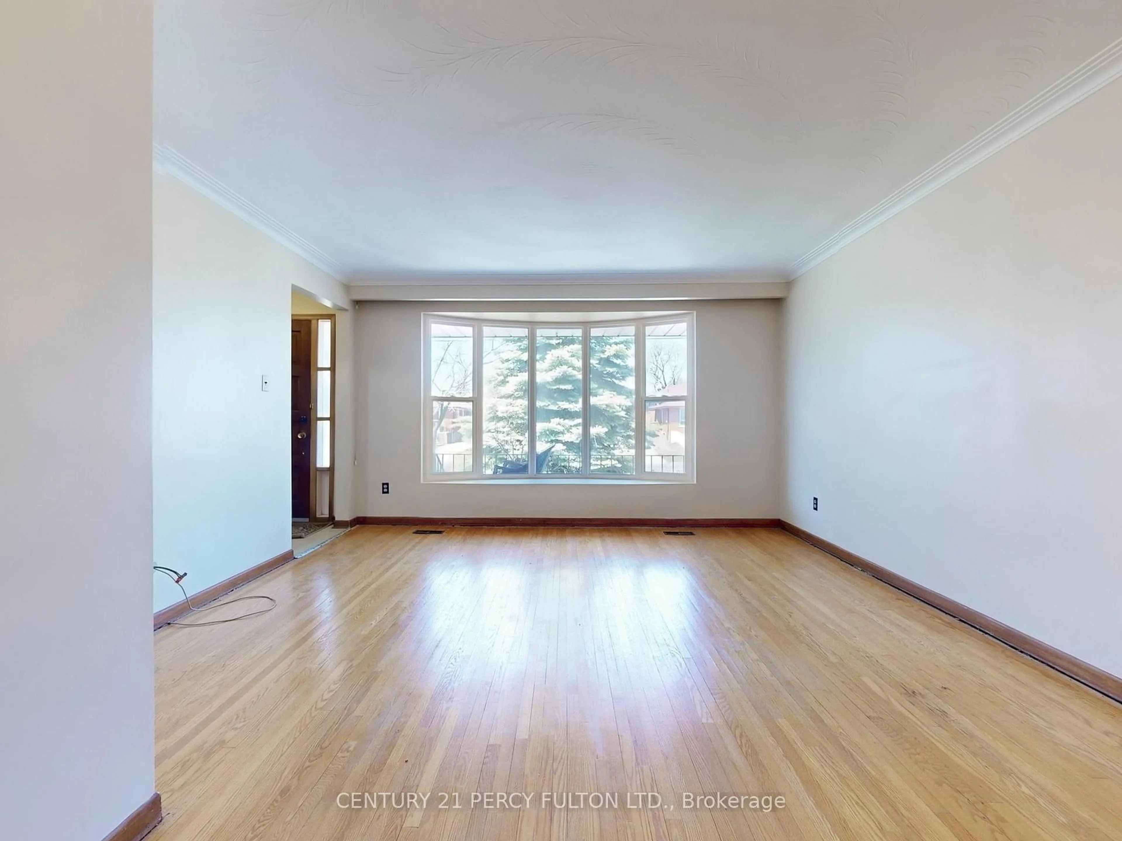 A pic of a room for 193 Brimorton Dr, Toronto Ontario M1H 2C4