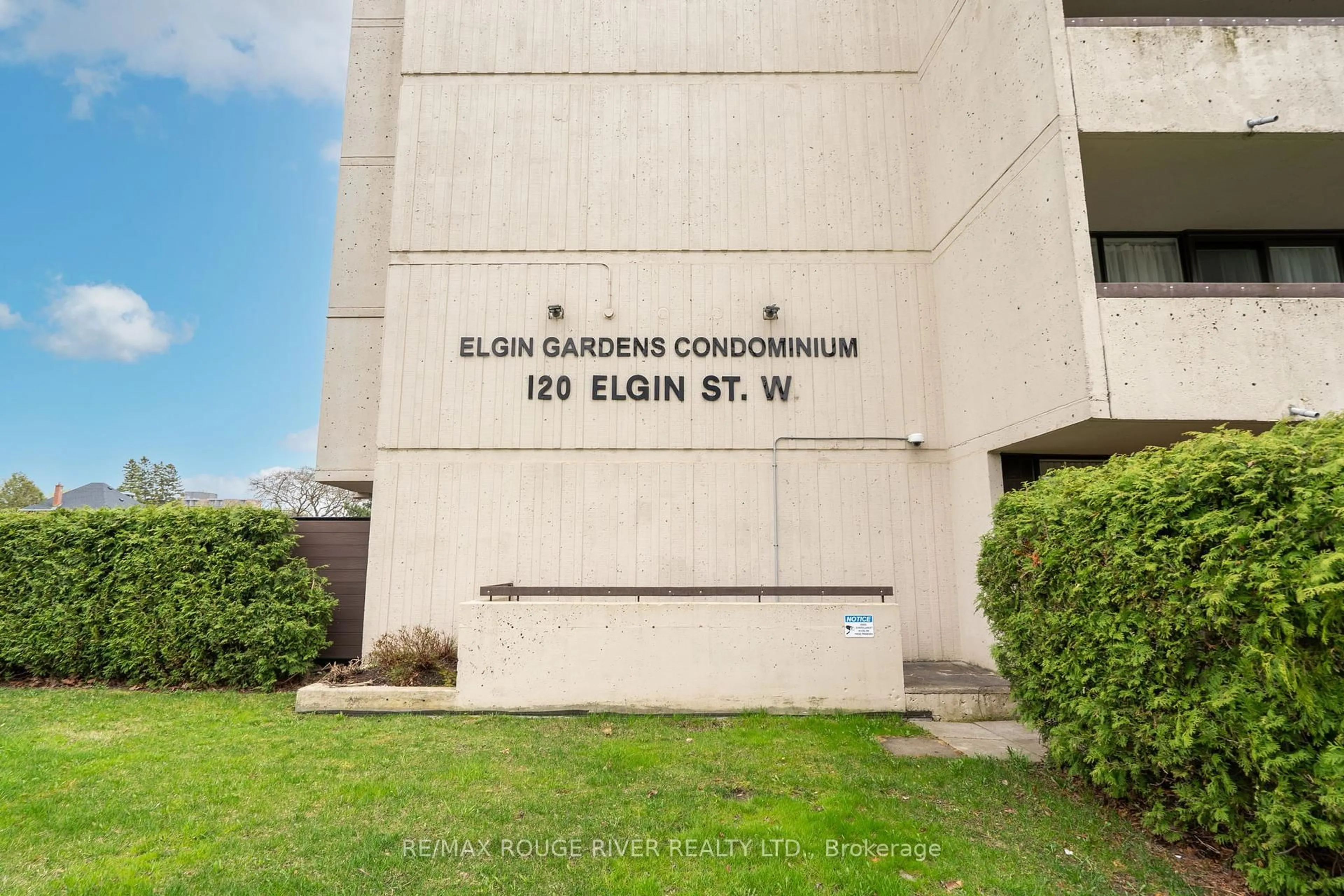 Unknown for 120 Elgin St #307, Oshawa Ontario L1G 1Y6
