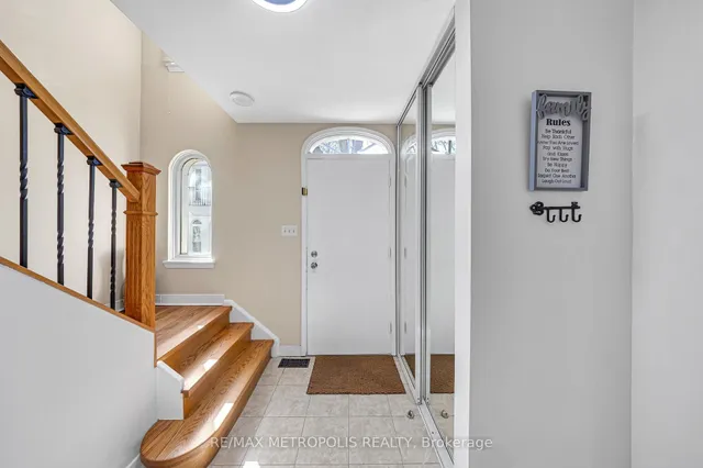 Additional property image - 2550 Birchmount Rd Unit 5