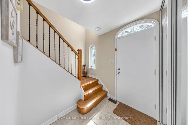 Additional property image - 2550 Birchmount Rd Unit 5